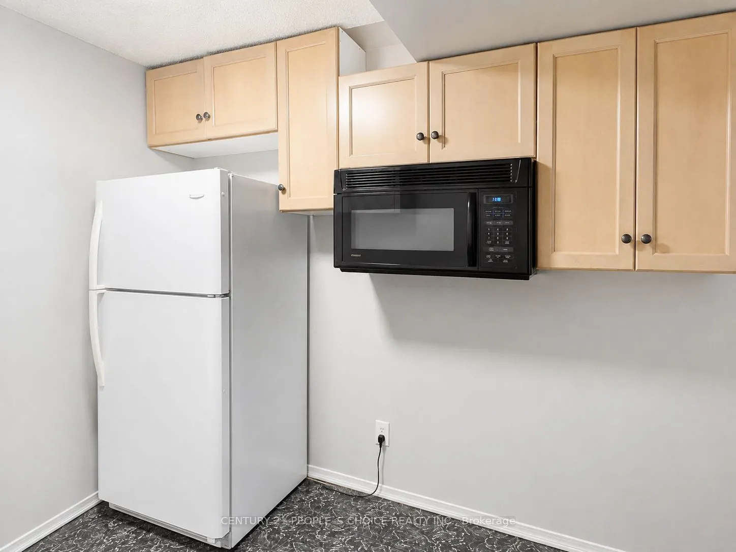 620 Settlersfield Court #B