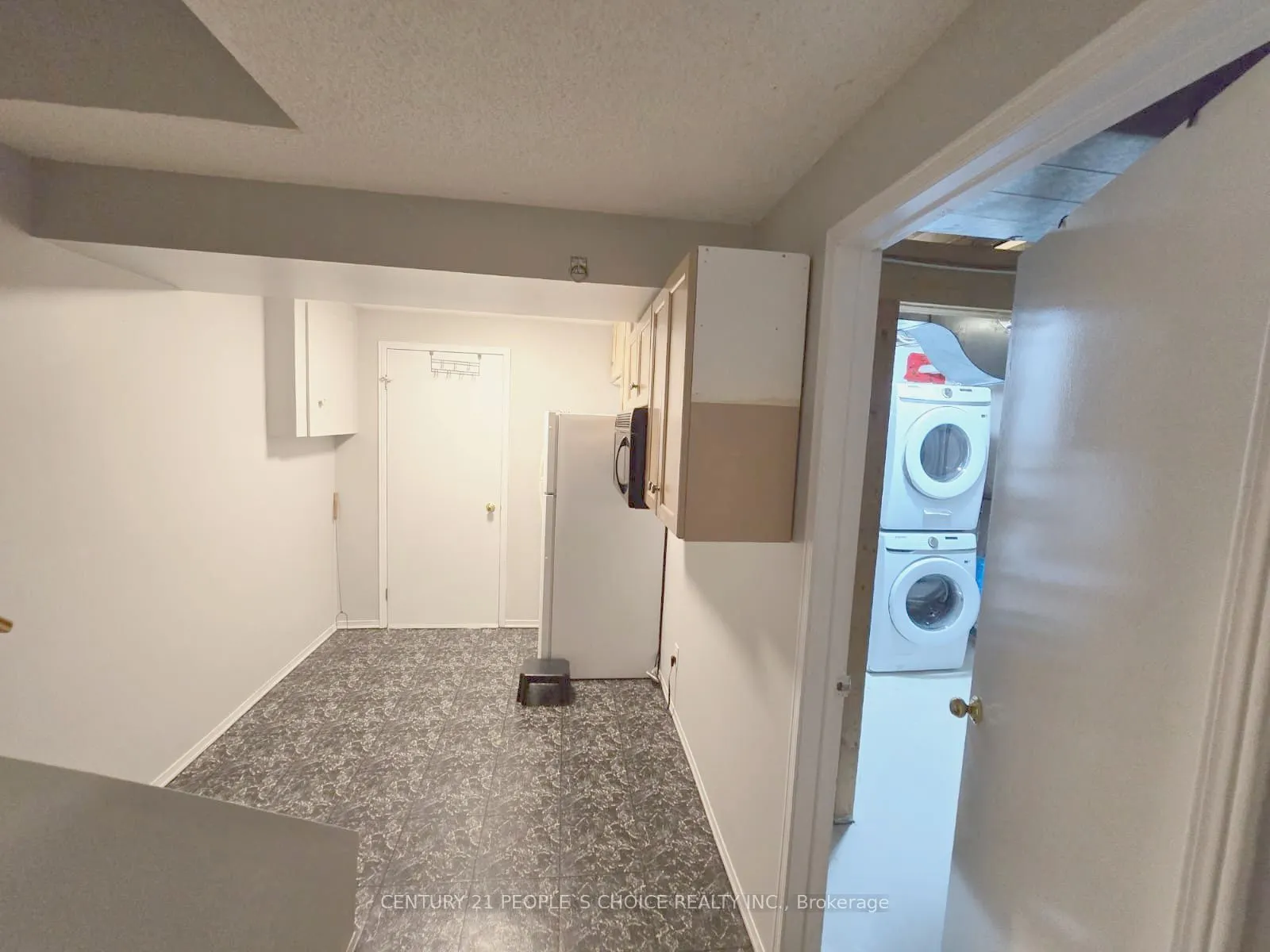 620 Settlersfield Court #B