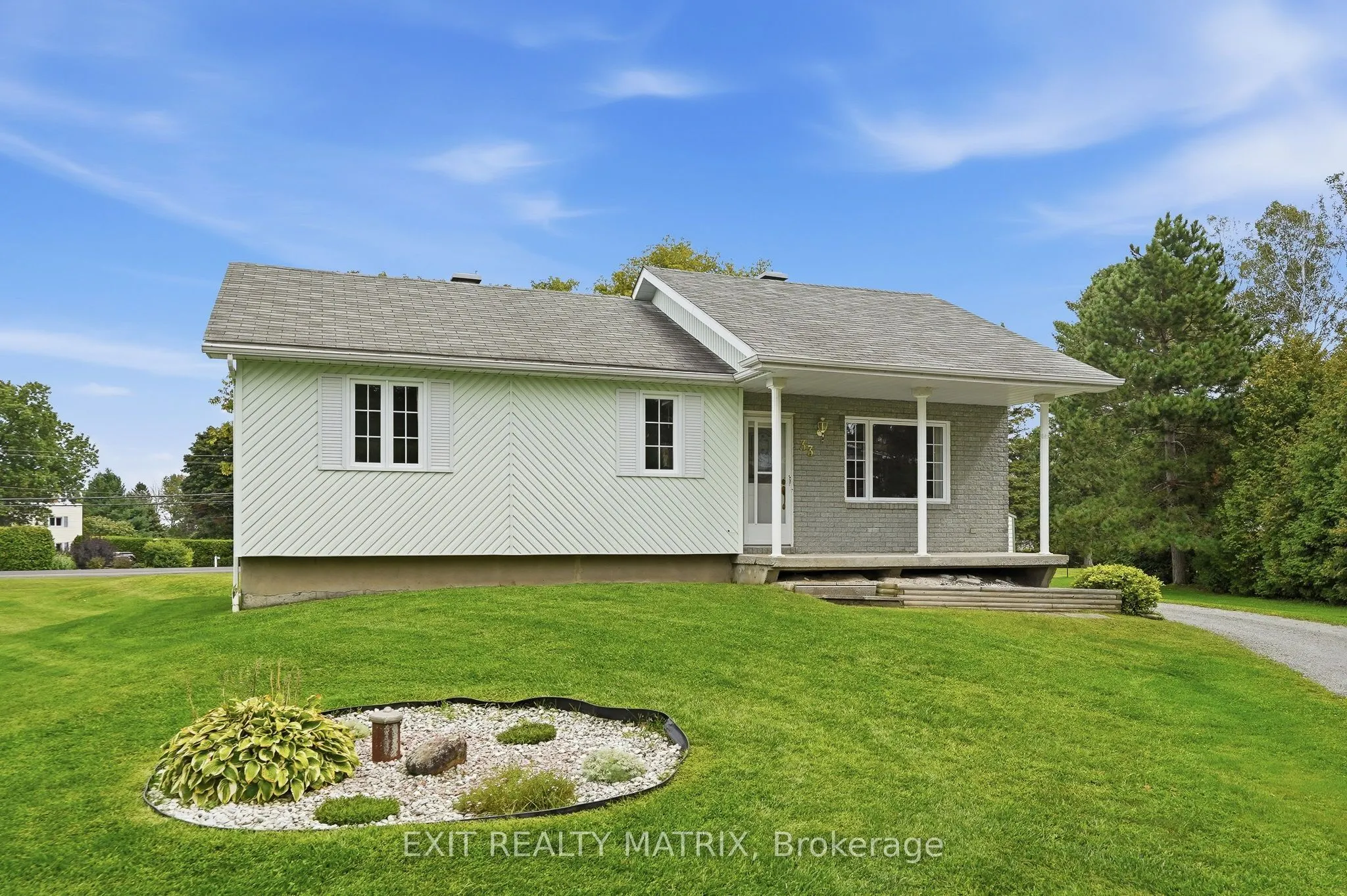 33 Frost Avenue