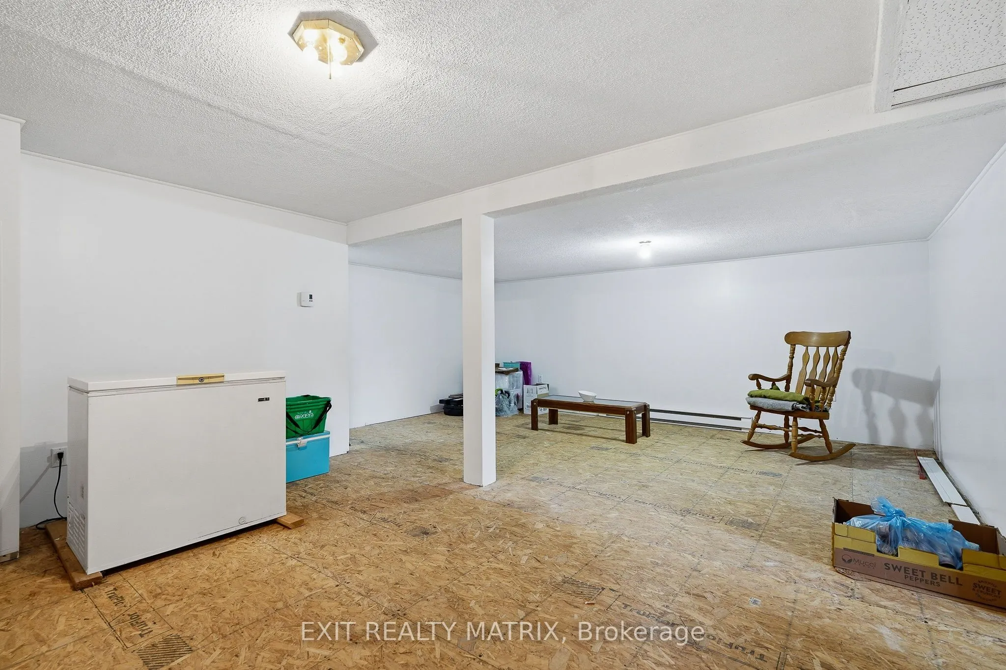 33 Frost Avenue