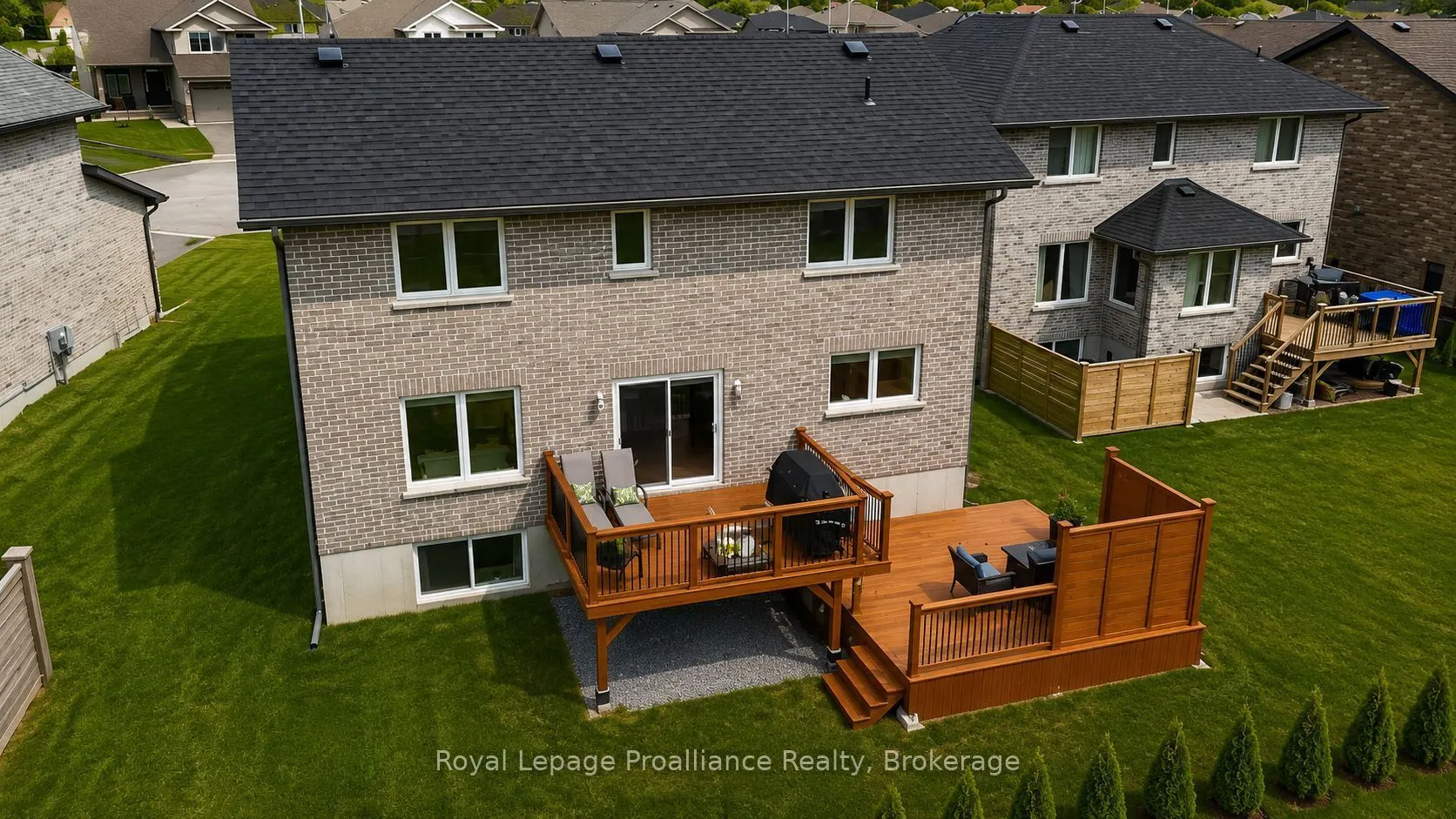 55 Lanark Drive