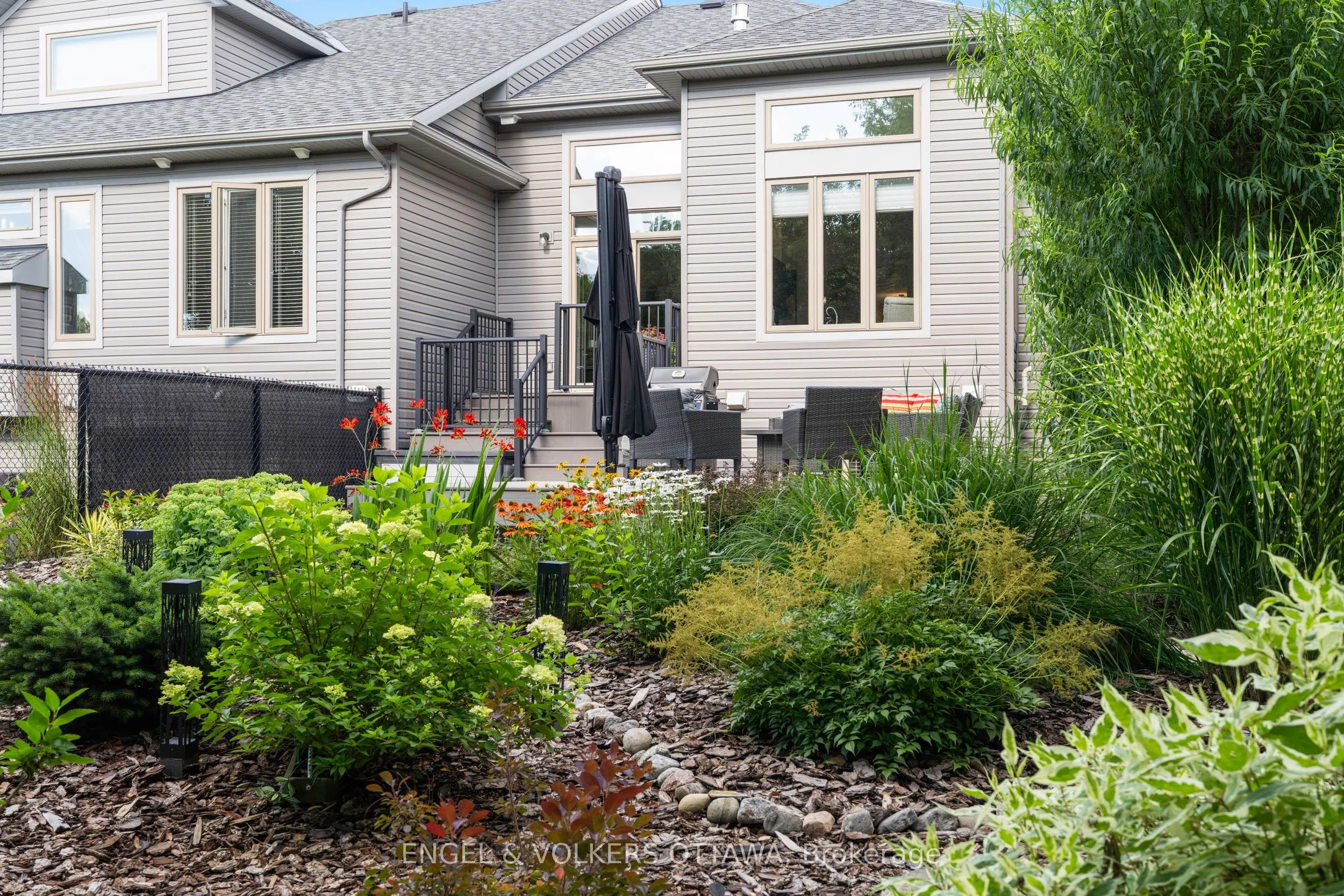 147 Blackhorse Drive