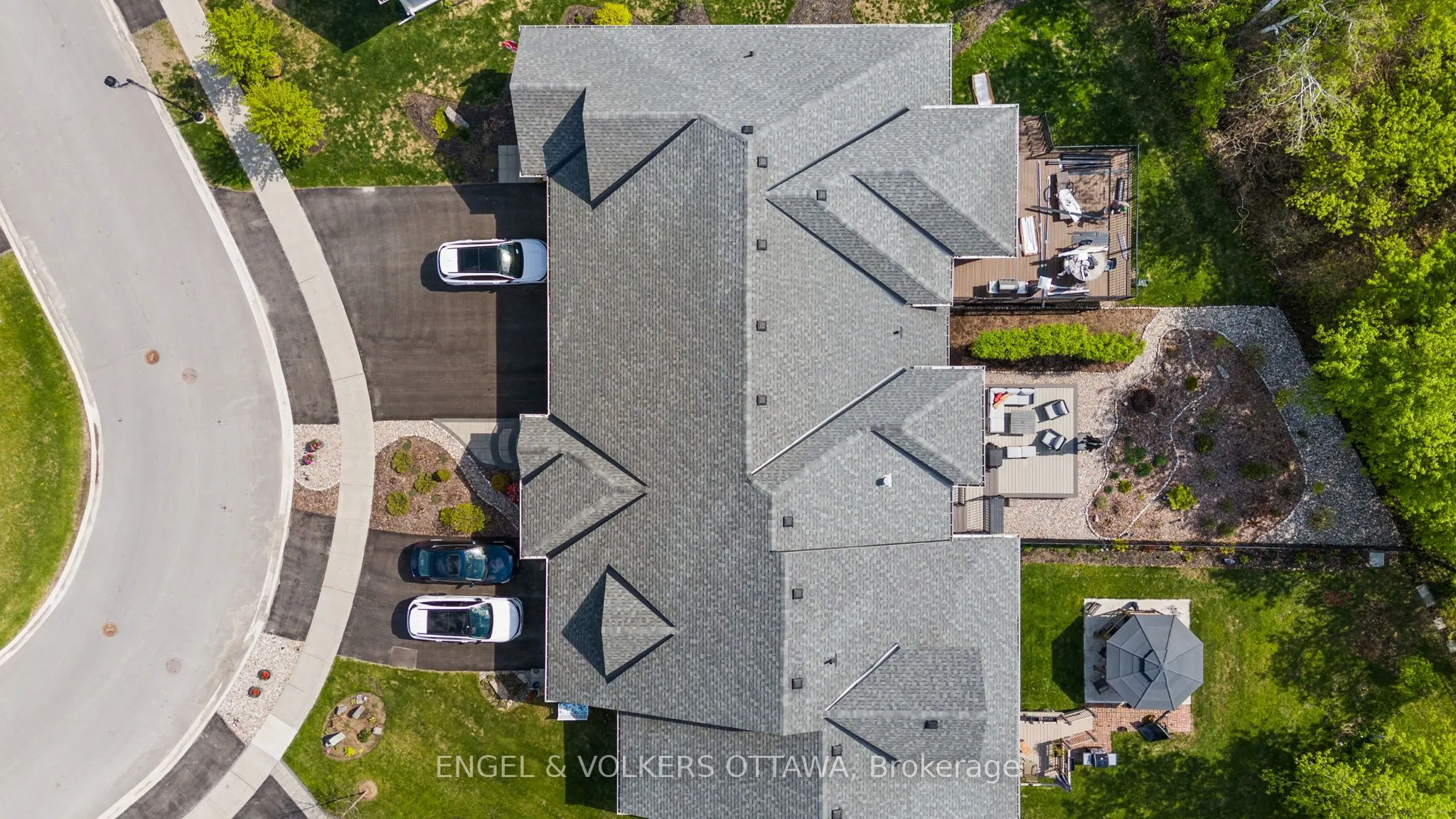147 Blackhorse Drive