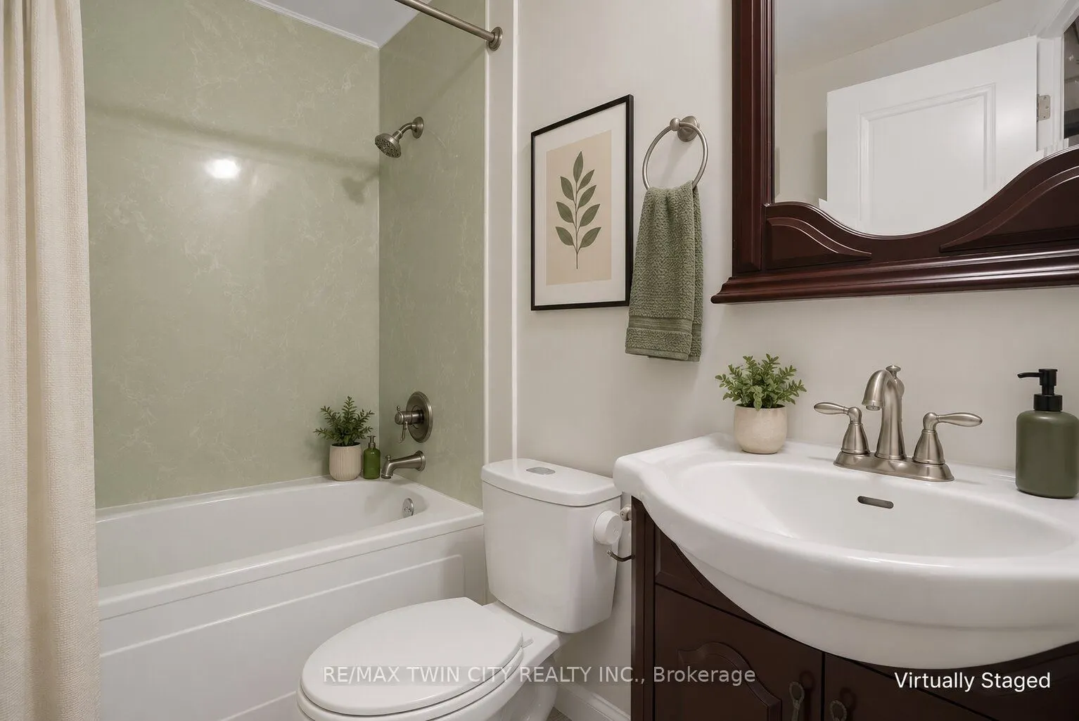 162 Jansen Avenue #25
