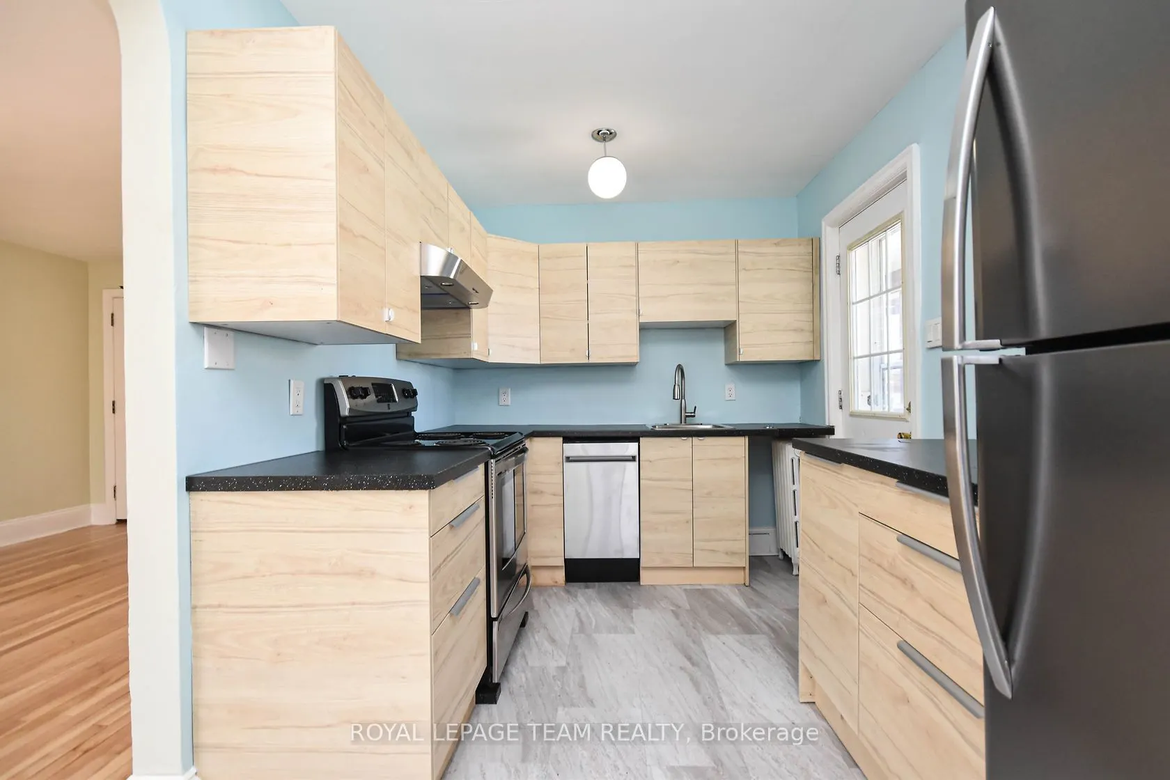 213 Desrosiers Street
