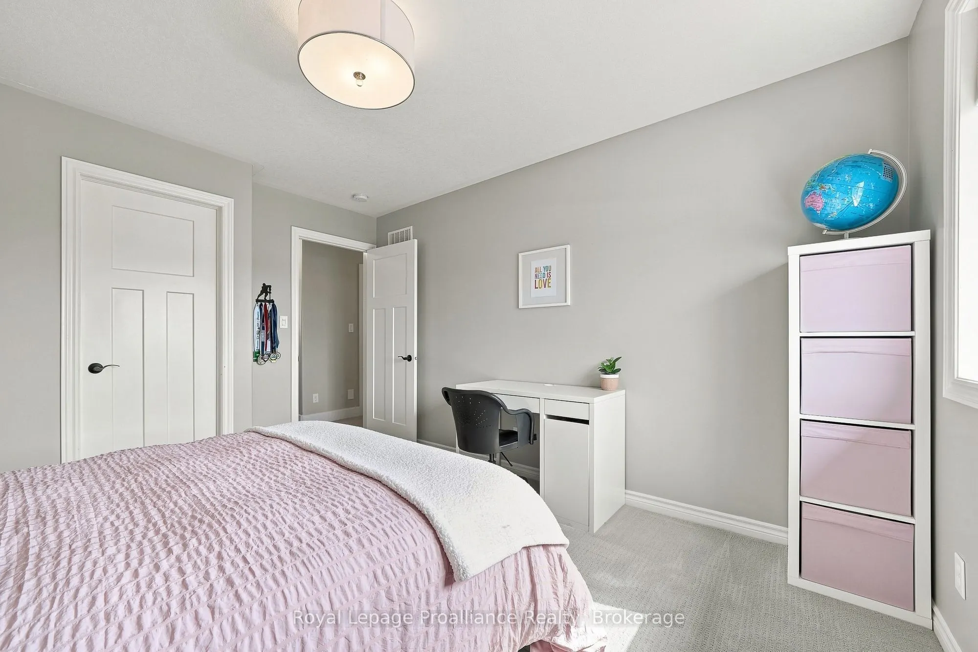 18 Granite Drive