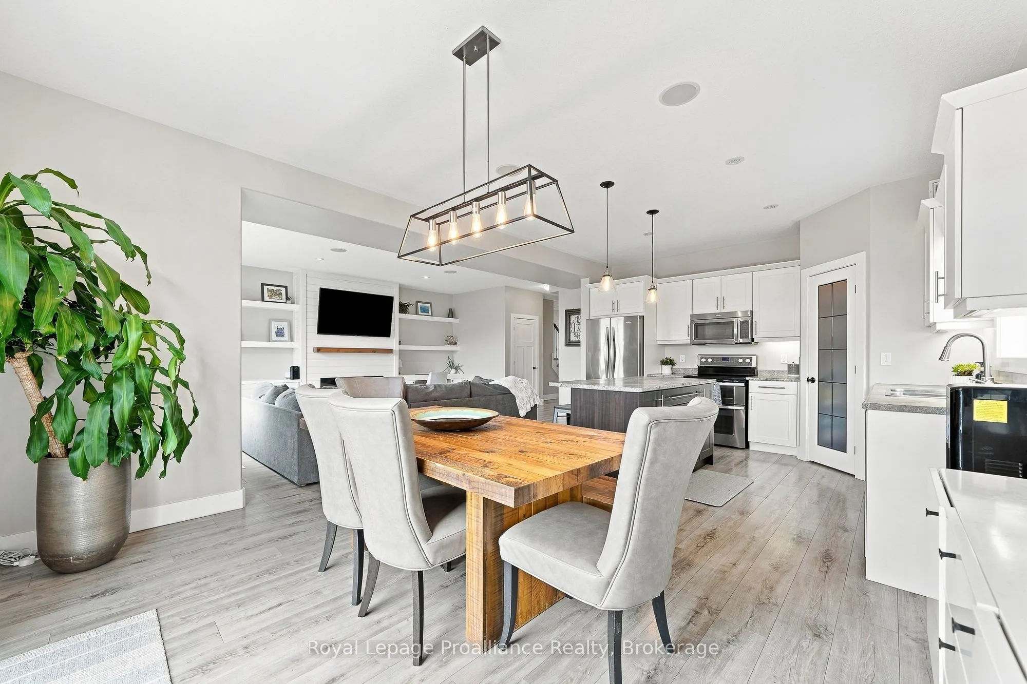 18 Granite Drive
