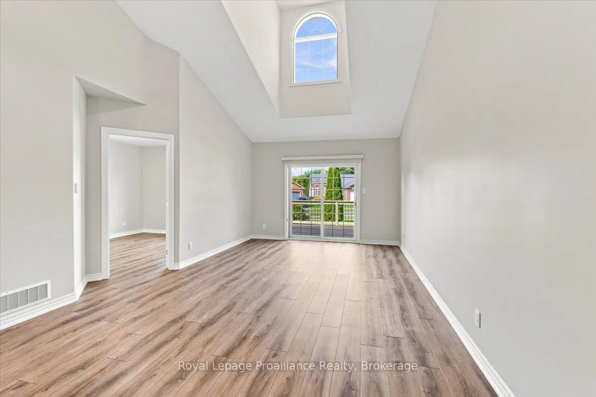25 Heartwood Drive #12