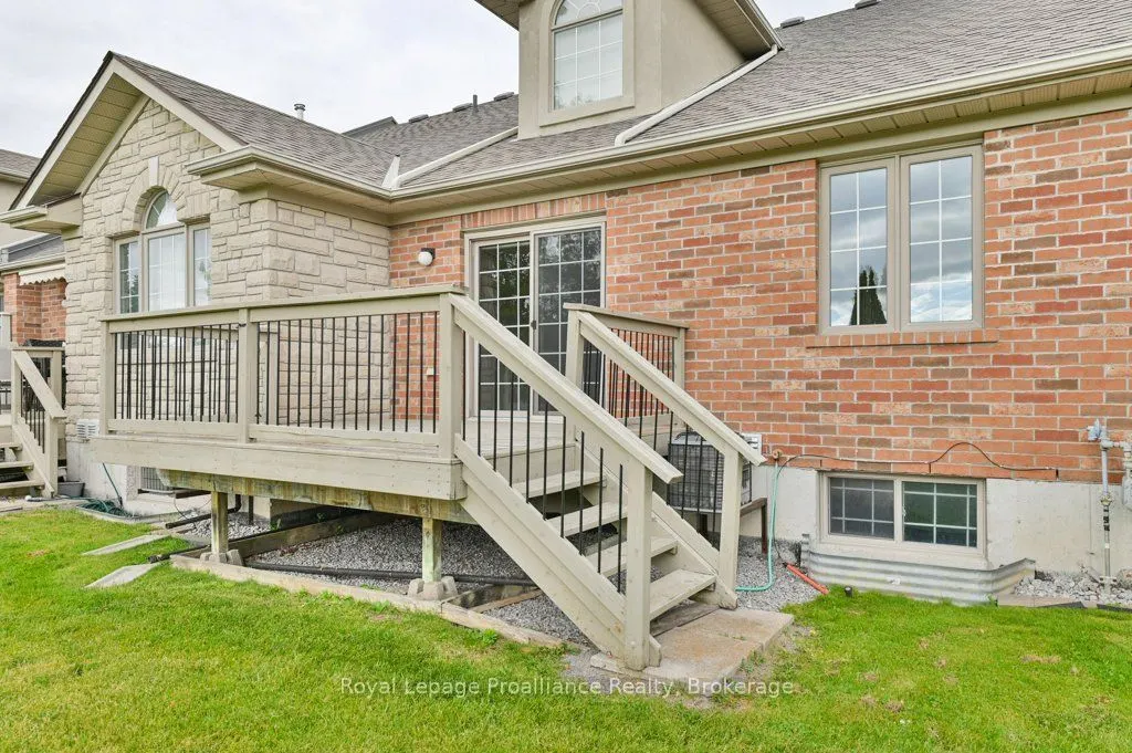 25 Heartwood Drive #12