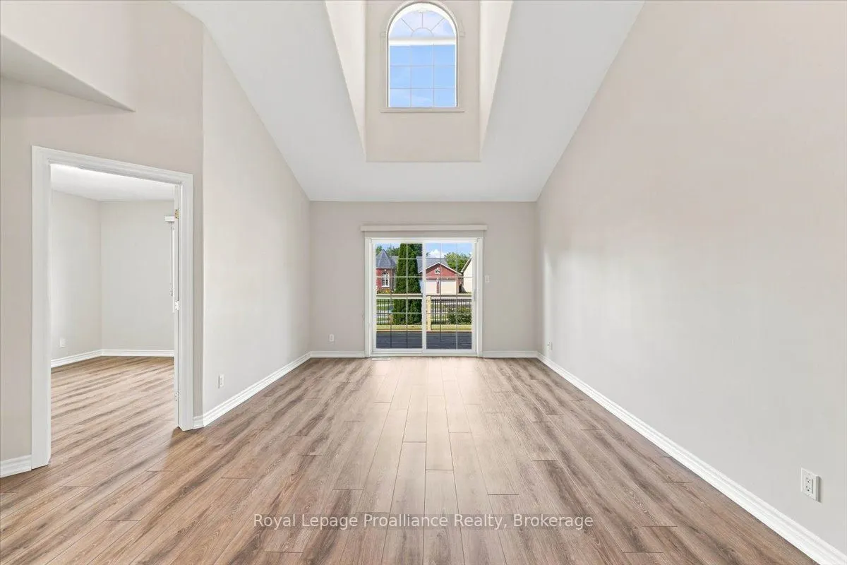 25 Heartwood Drive #12