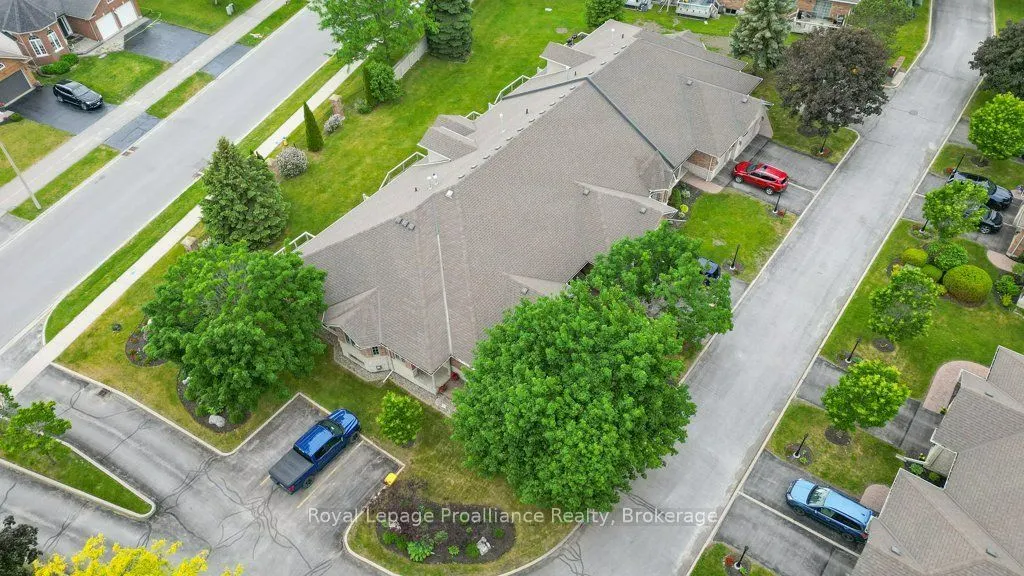 25 Heartwood Drive #12