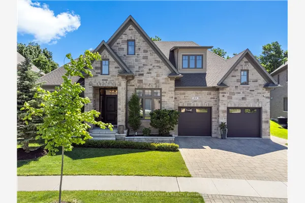 44 Pioneer Ridge Drive