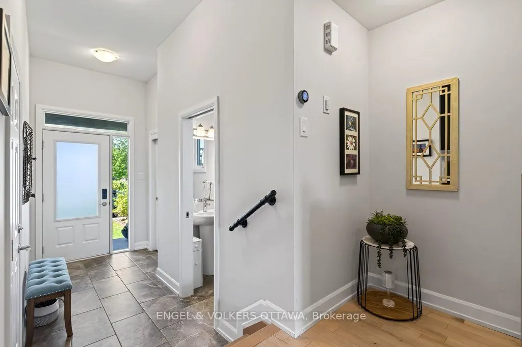 413 Premiere Lane