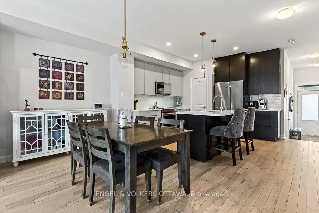 413 Premiere Lane
