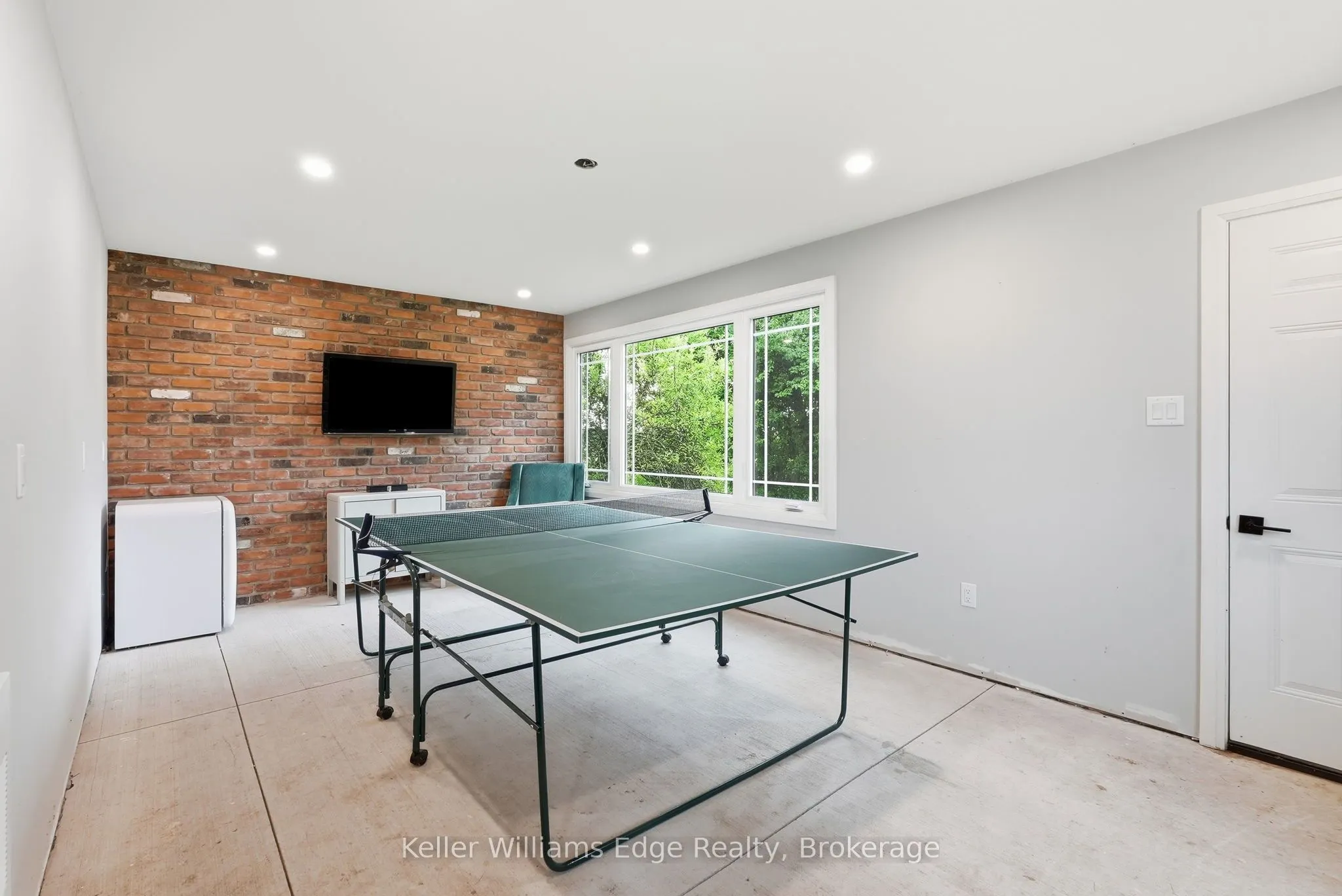 97 Glancaster Road