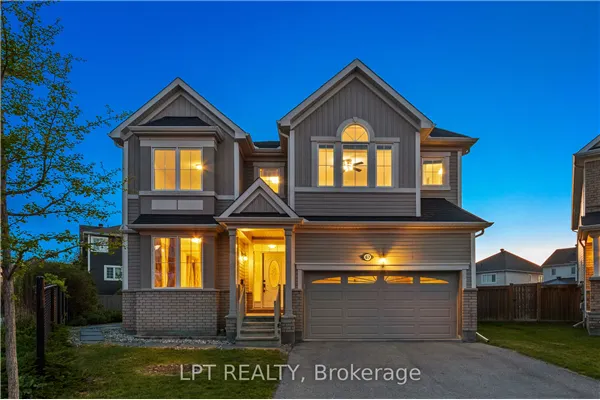 67 BRISTLING Crescent