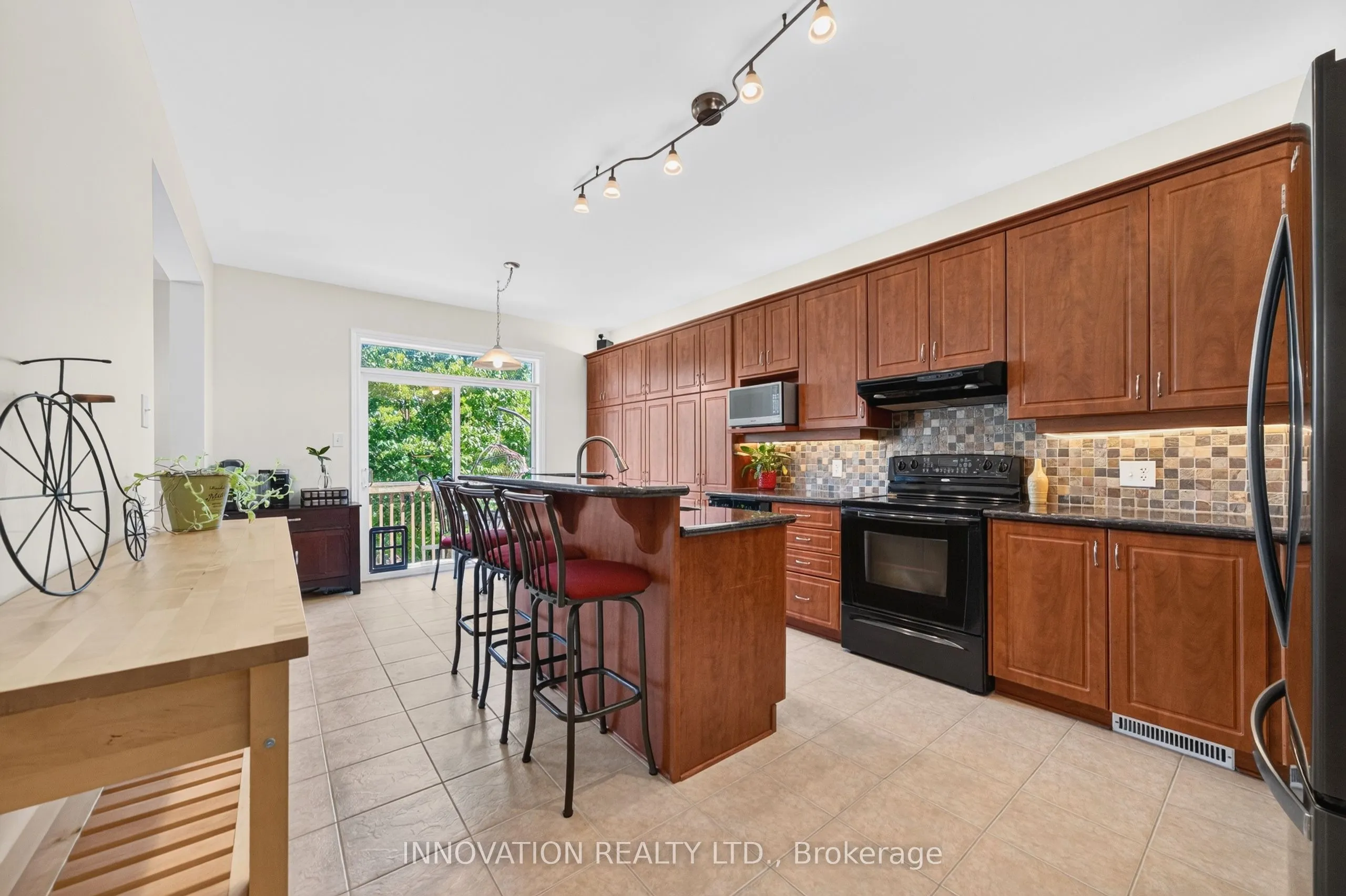 545 Rosehill Avenue