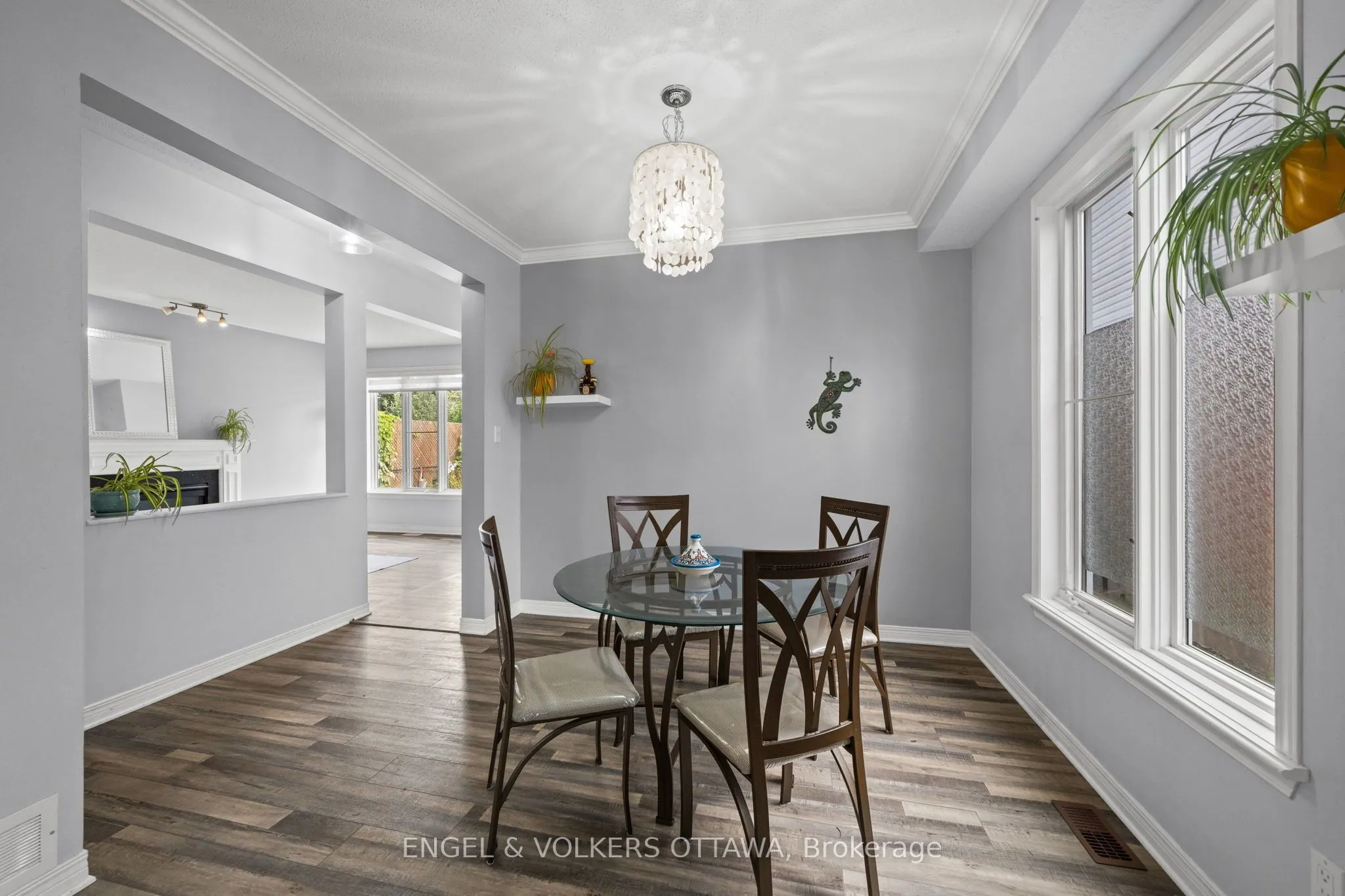 1121 Rocky Harbour Crescent