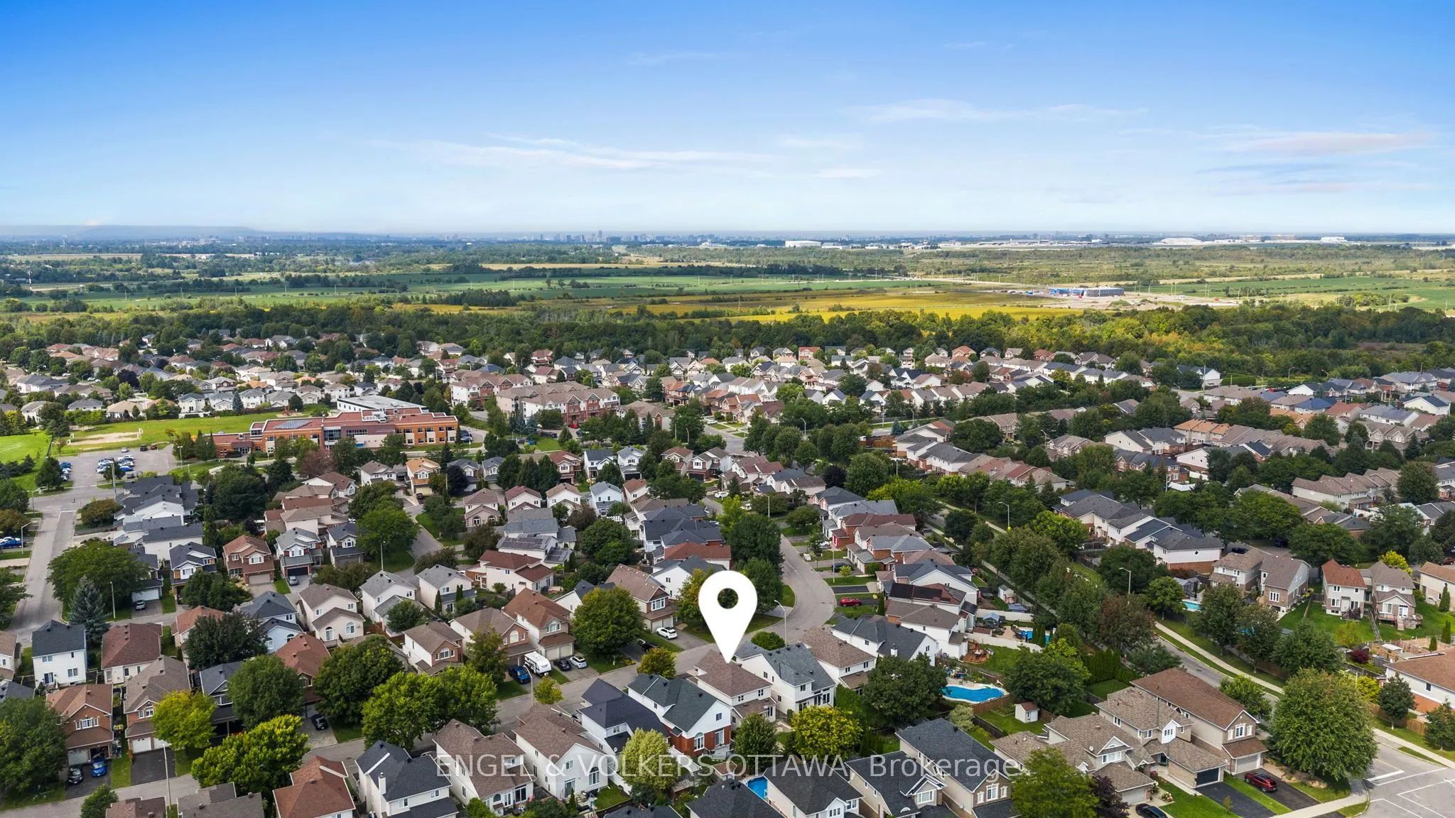 1121 Rocky Harbour Crescent