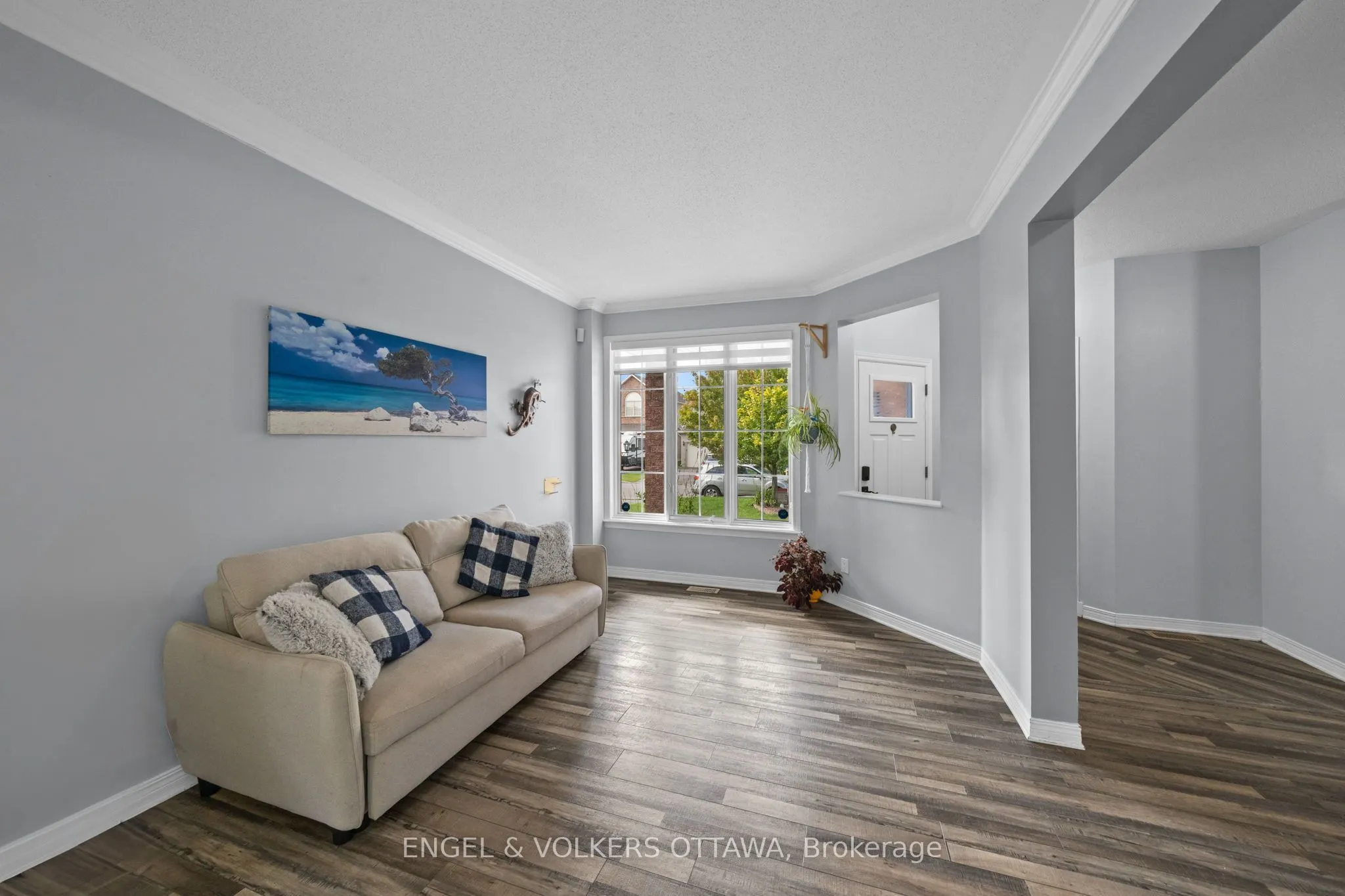 1121 Rocky Harbour Crescent