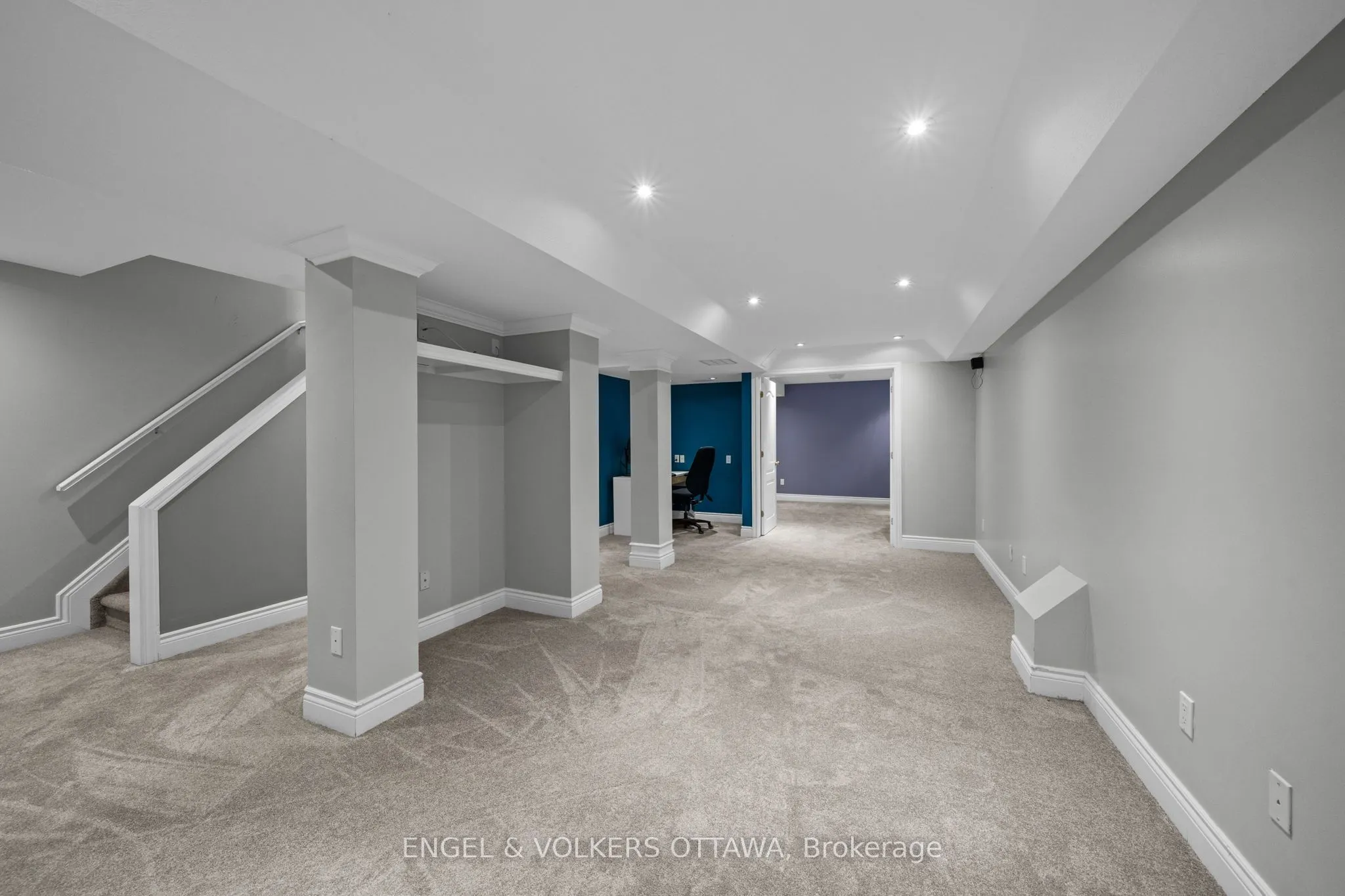 1121 Rocky Harbour Crescent