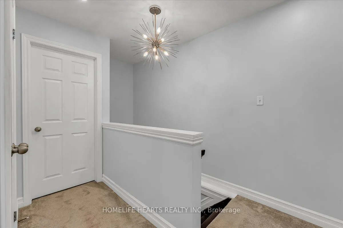 21 Bronte Court