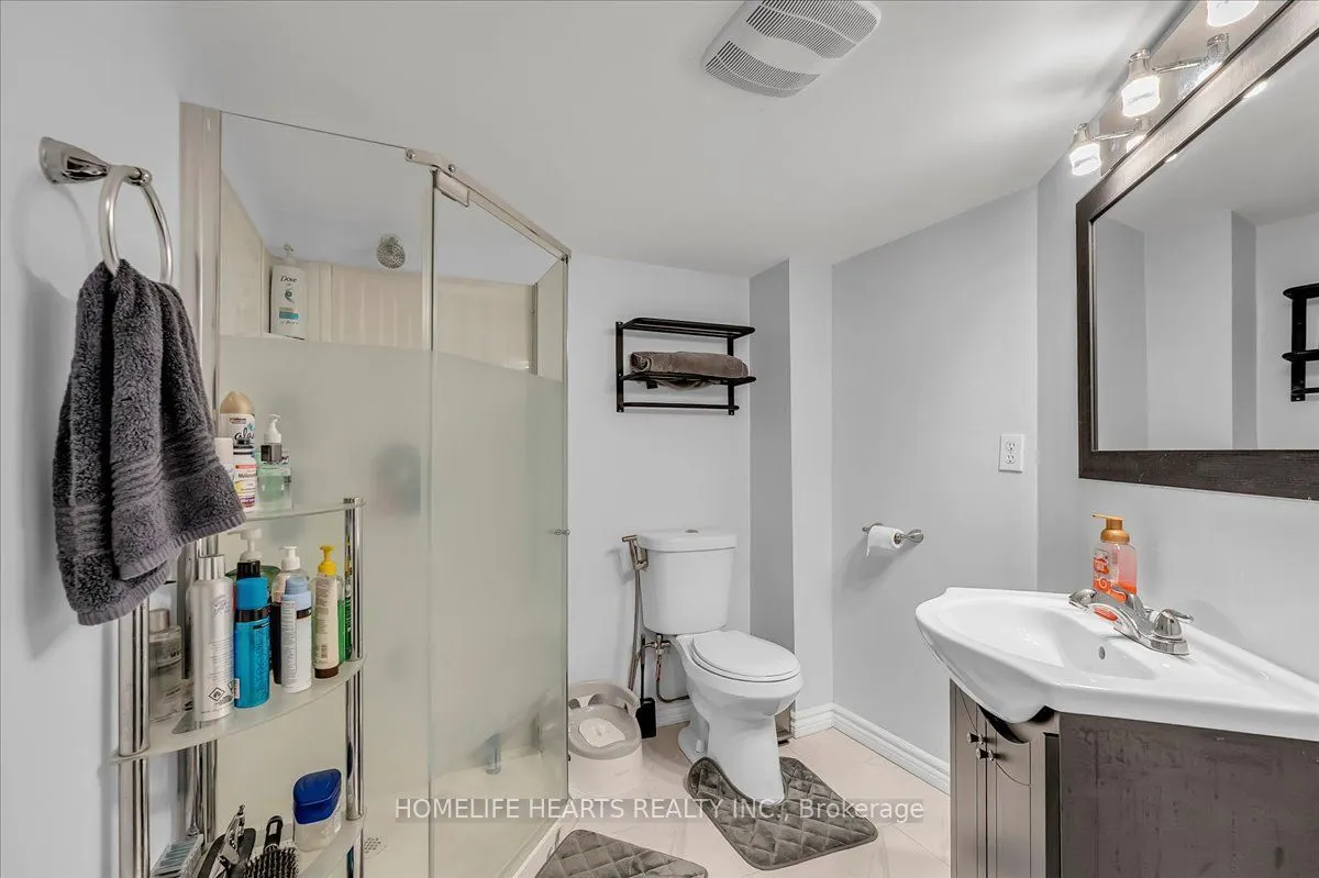 21 Bronte Court