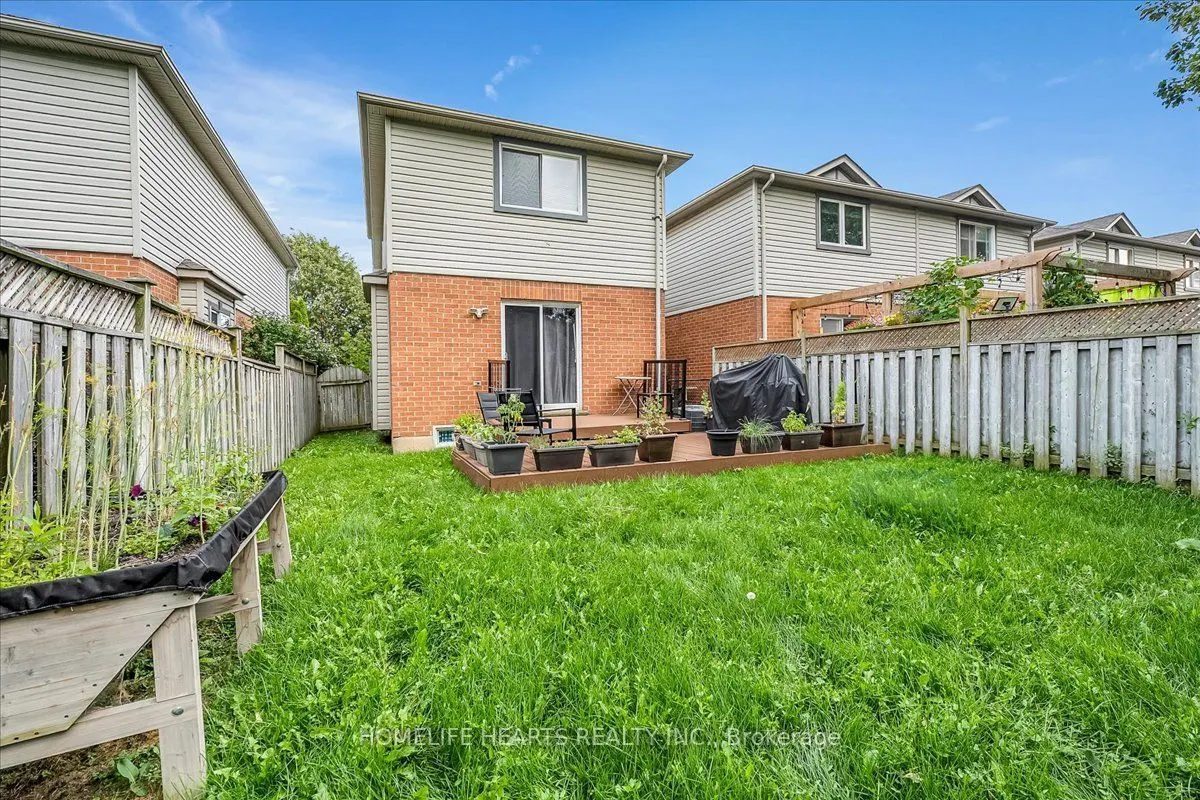 21 Bronte Court