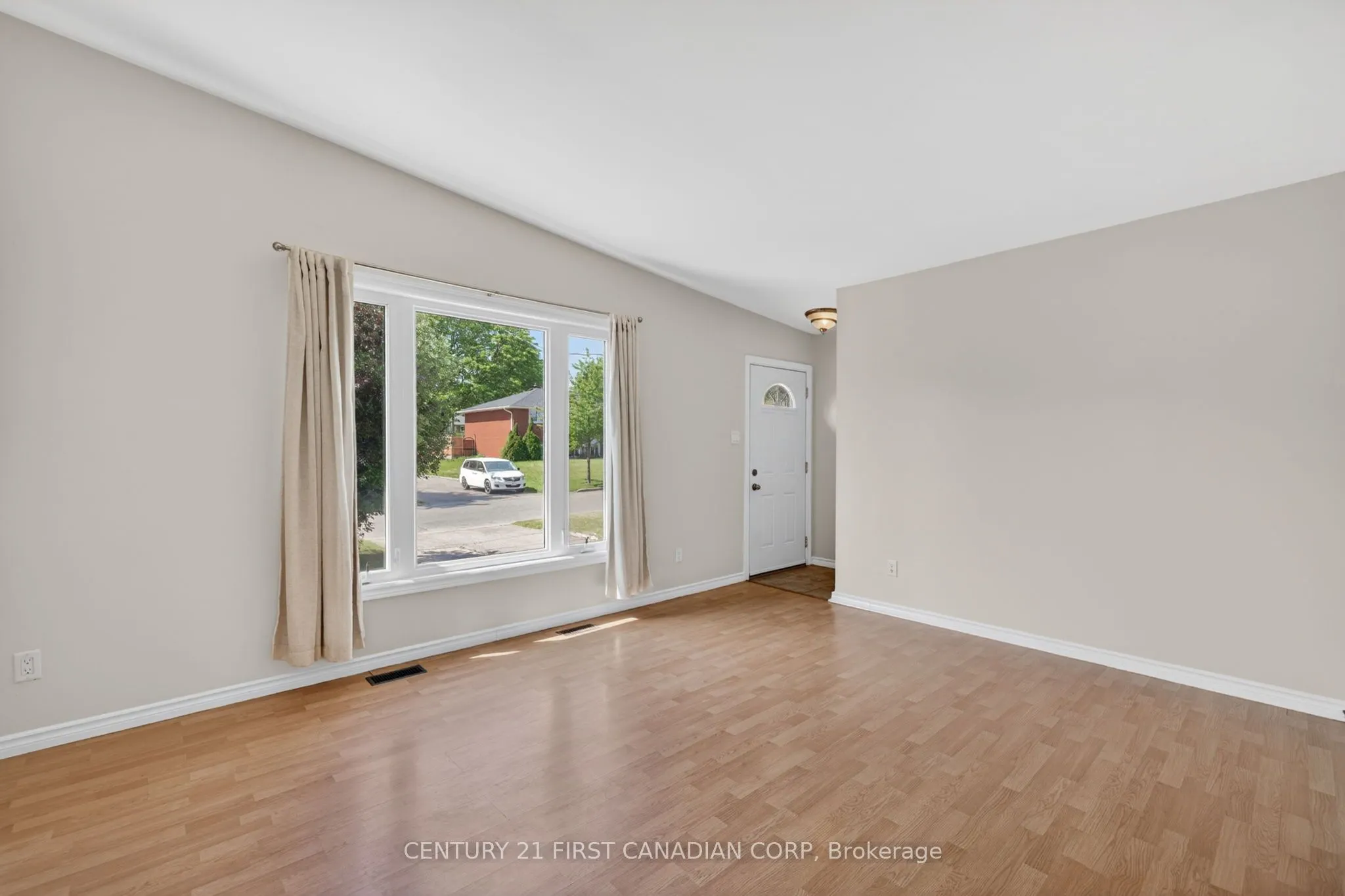 372 Dieppe Street