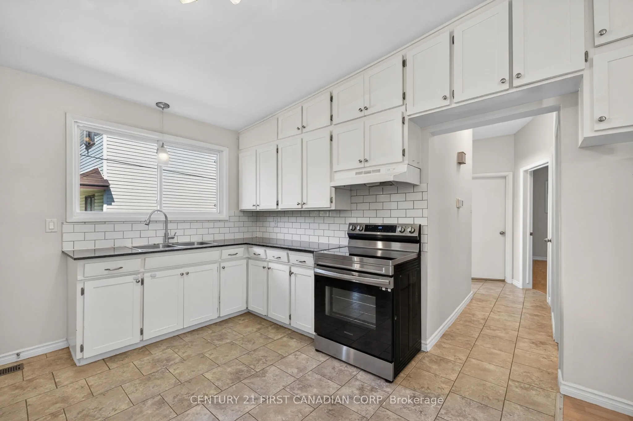 372 Dieppe Street