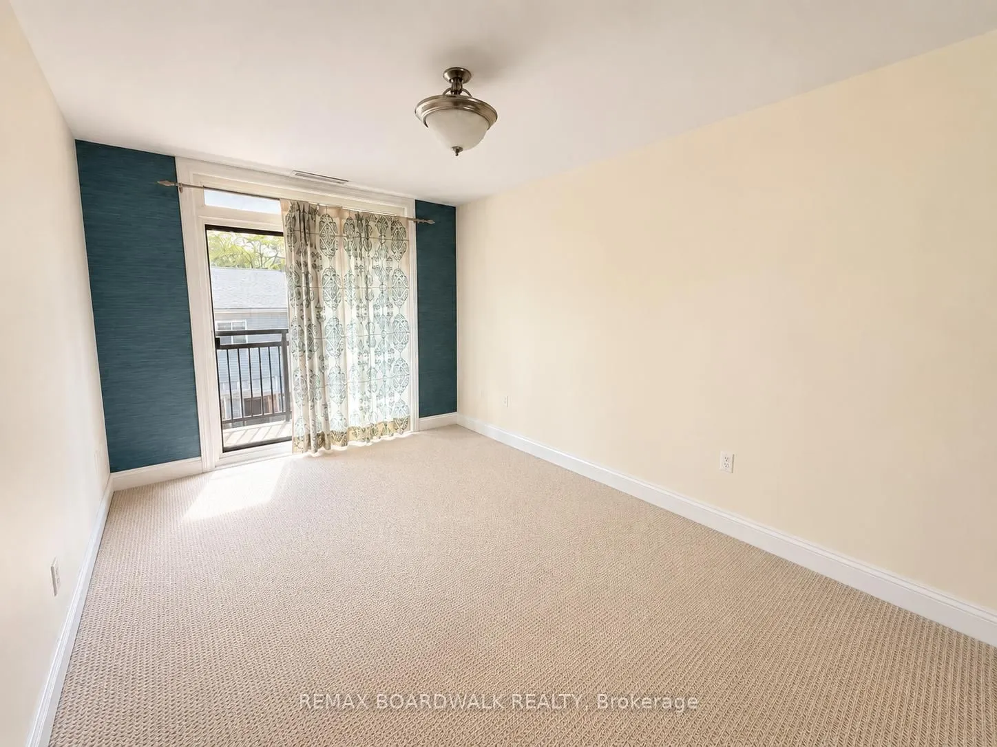 323 Winona Avenue #306