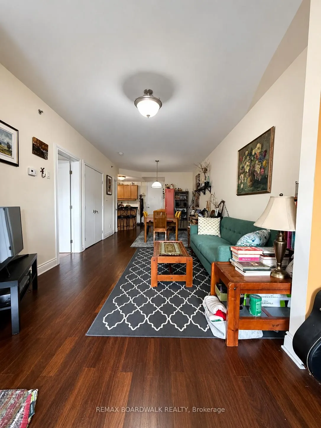 323 Winona Avenue #306