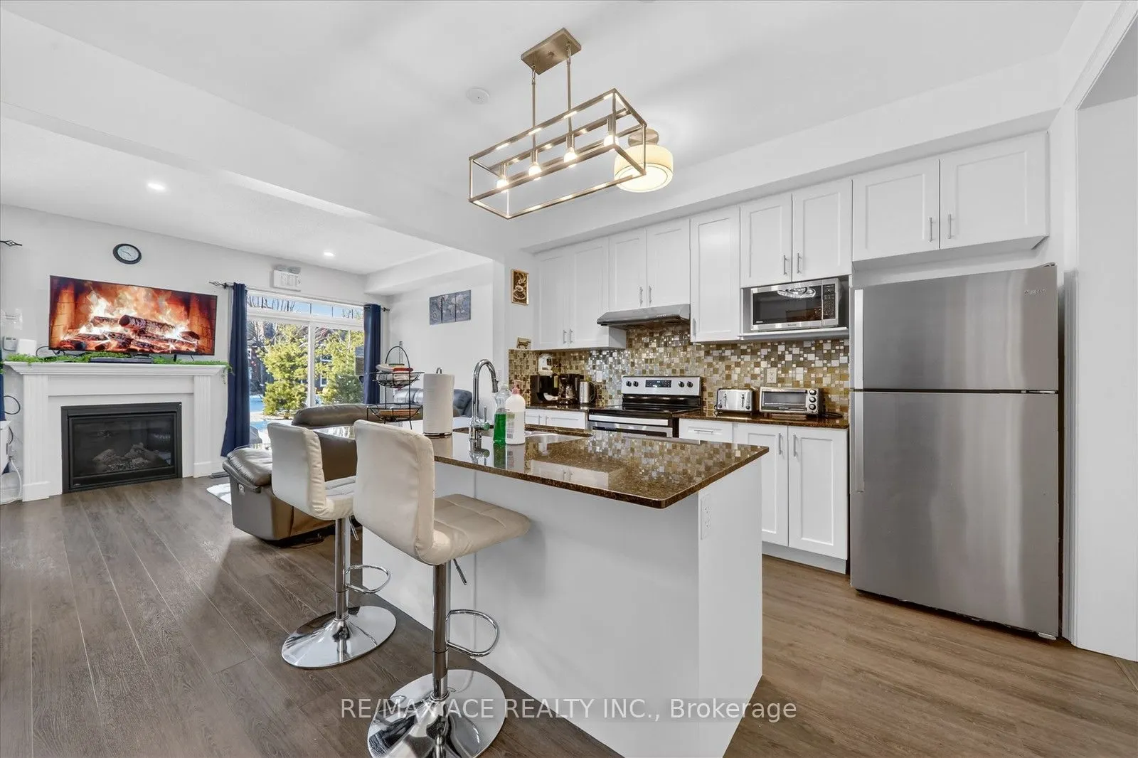 171 Snowbridge Way #26
