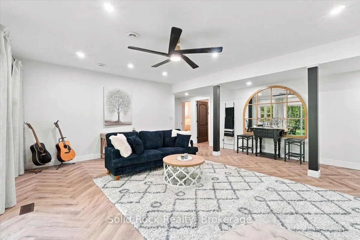 166 Maple Road