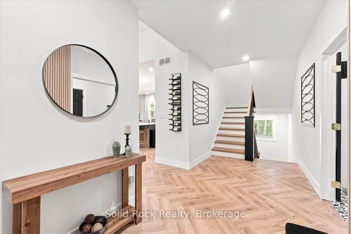 166 Maple Road
