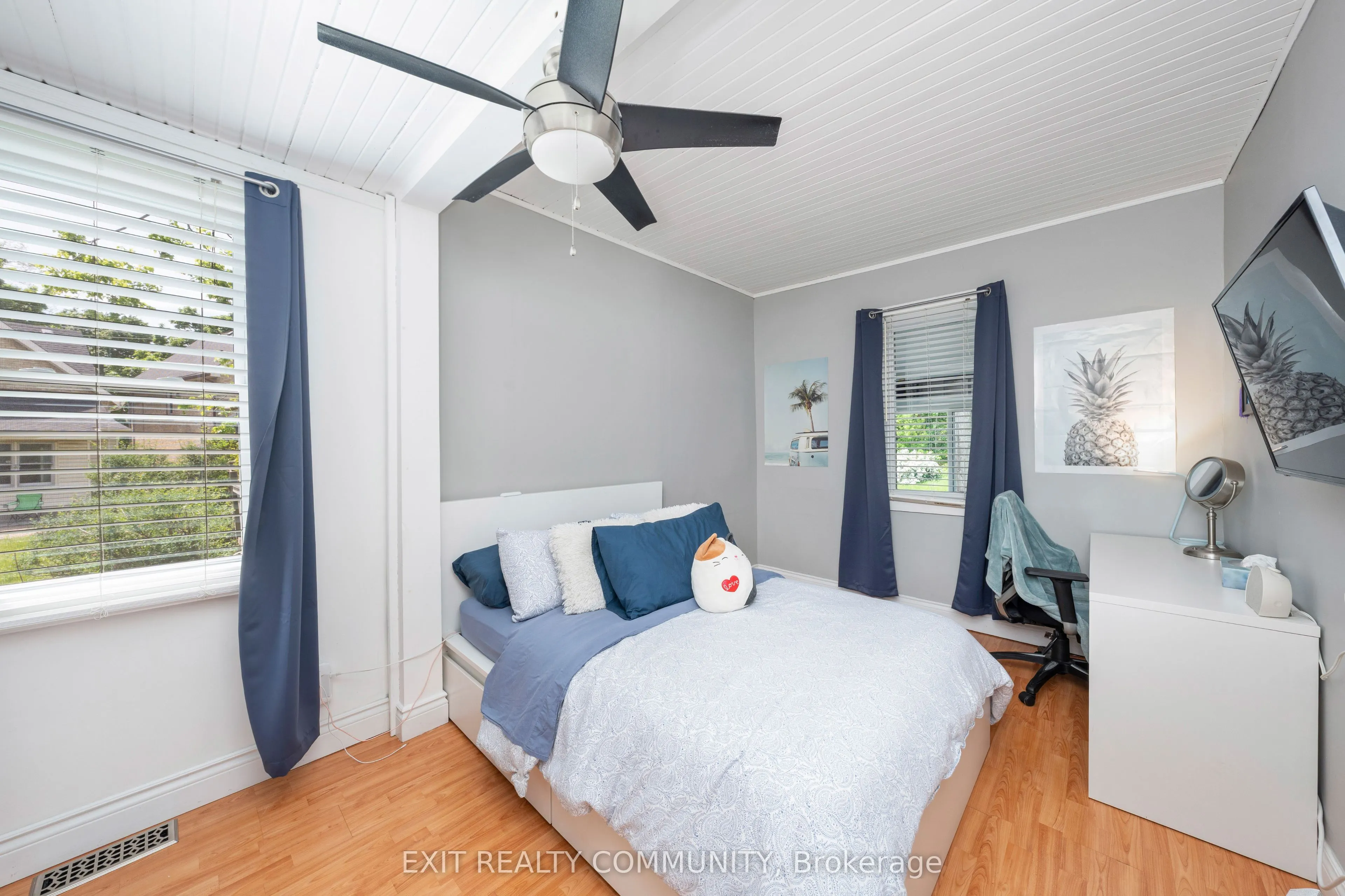 20 Wharncliffe Road S