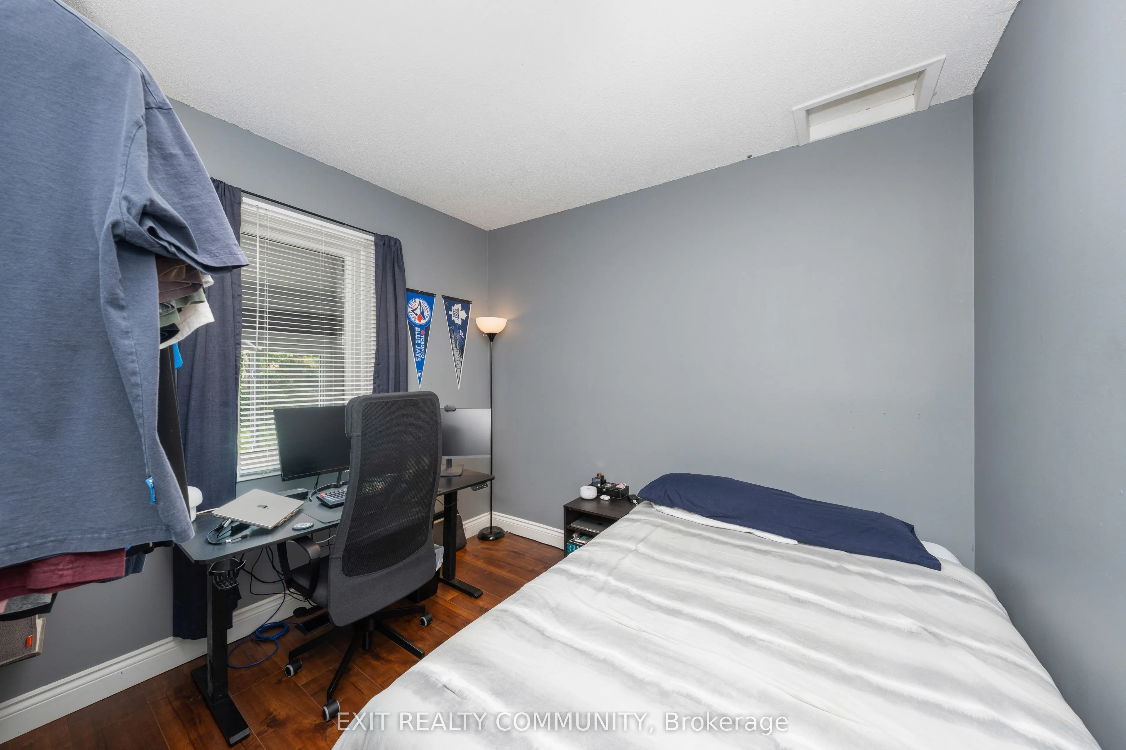 20 Wharncliffe Road S