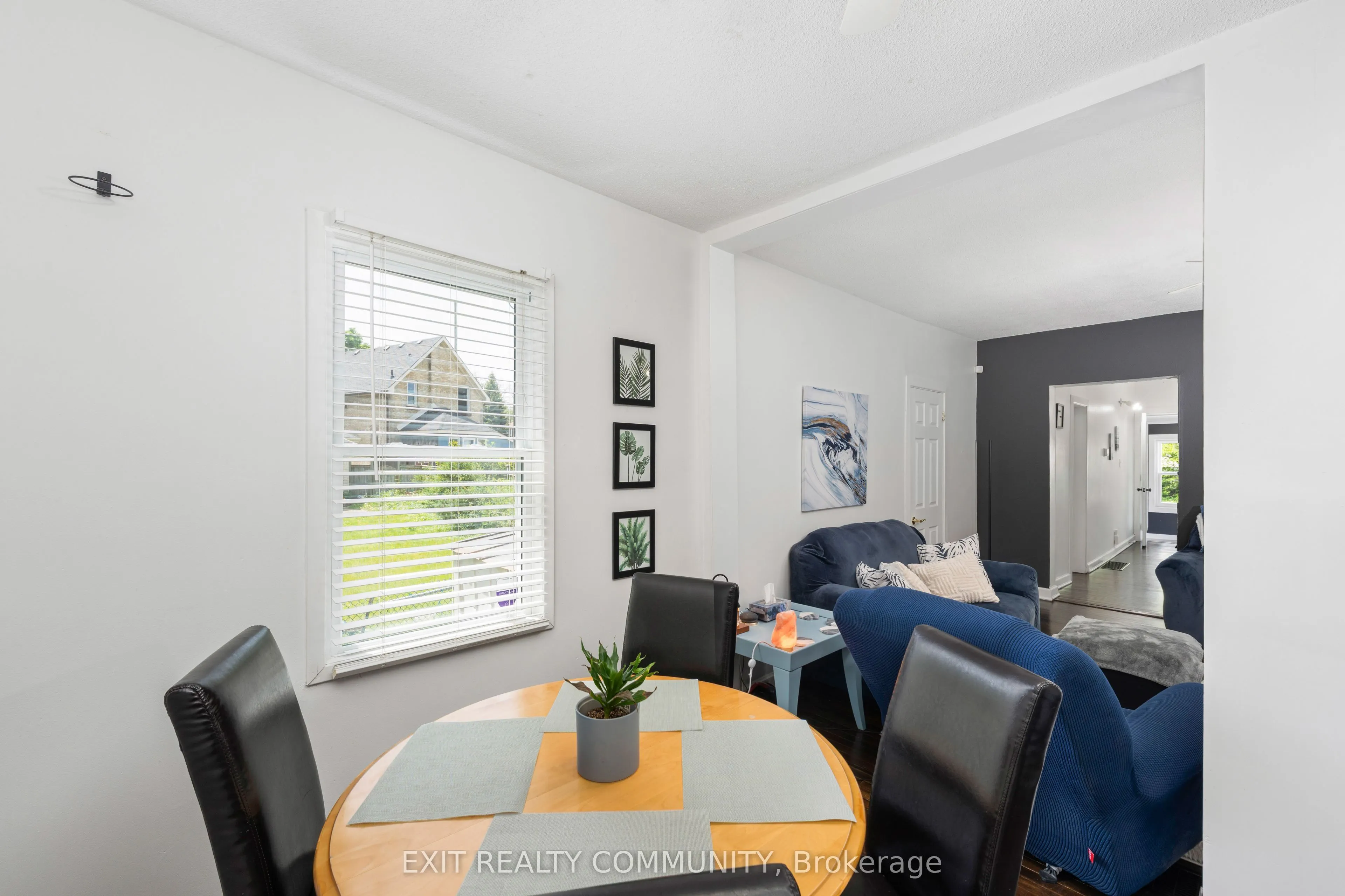 20 Wharncliffe Road S