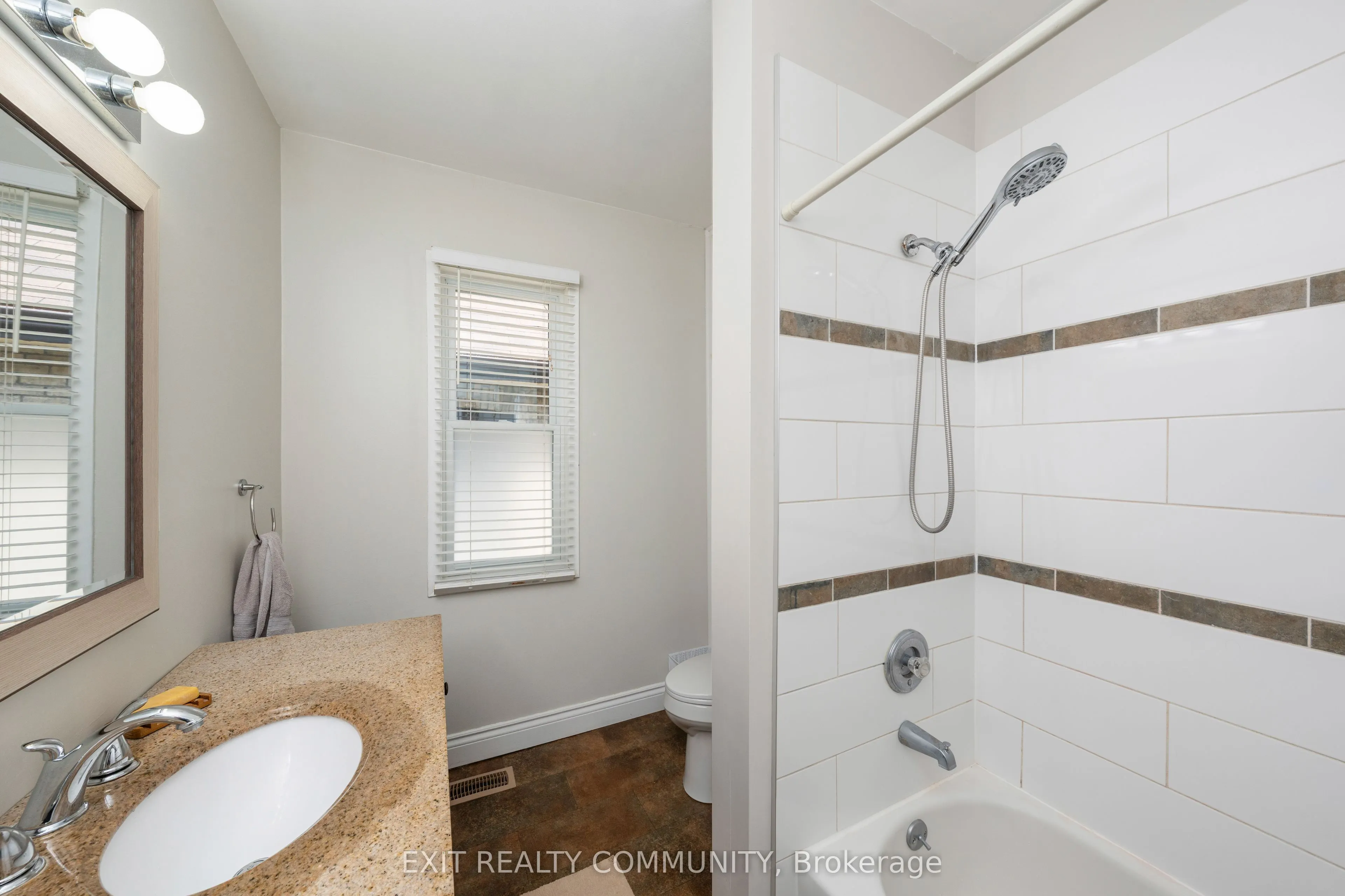 20 Wharncliffe Road S