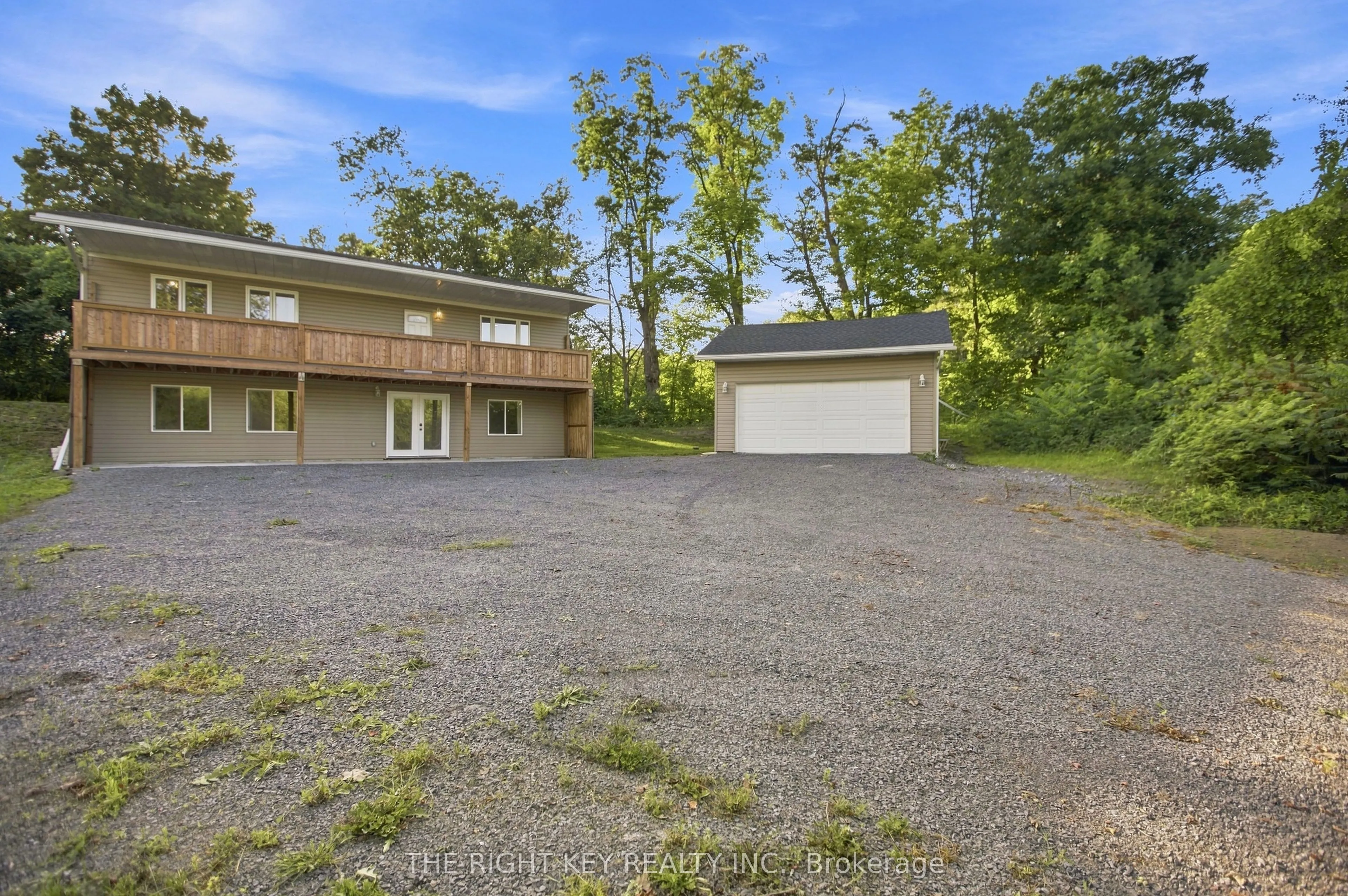 16 Stacey Drive