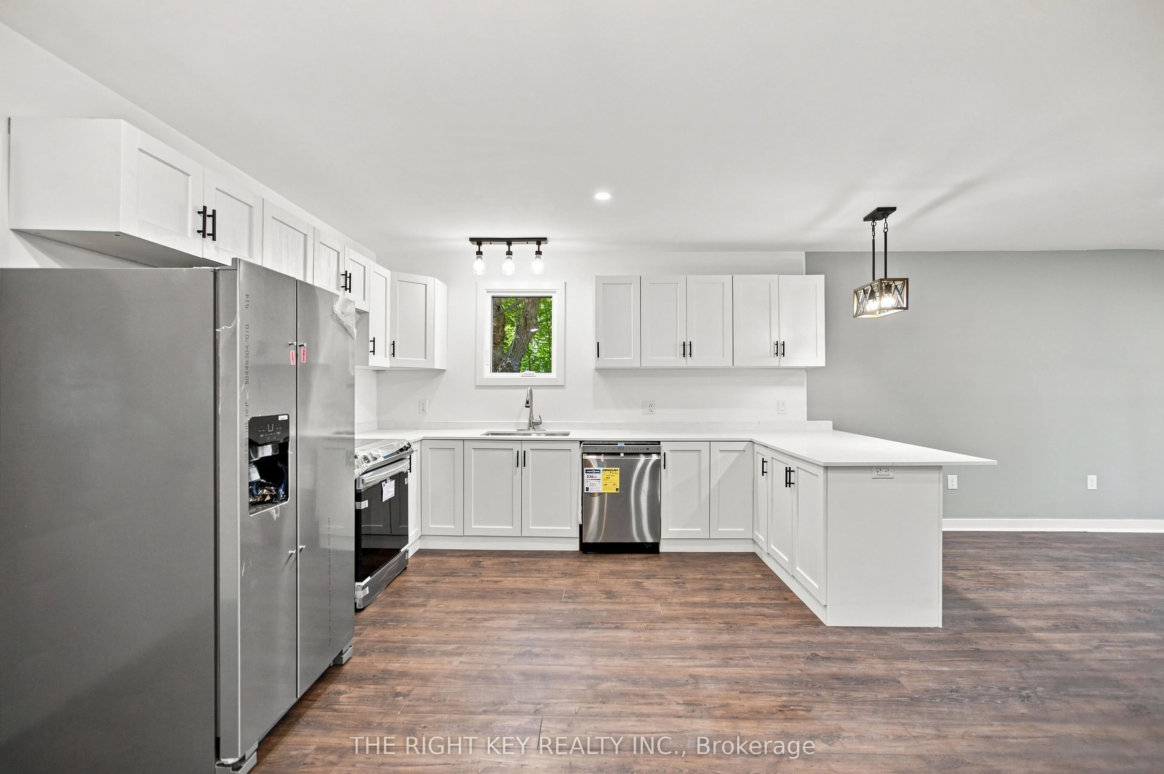16 Stacey Drive