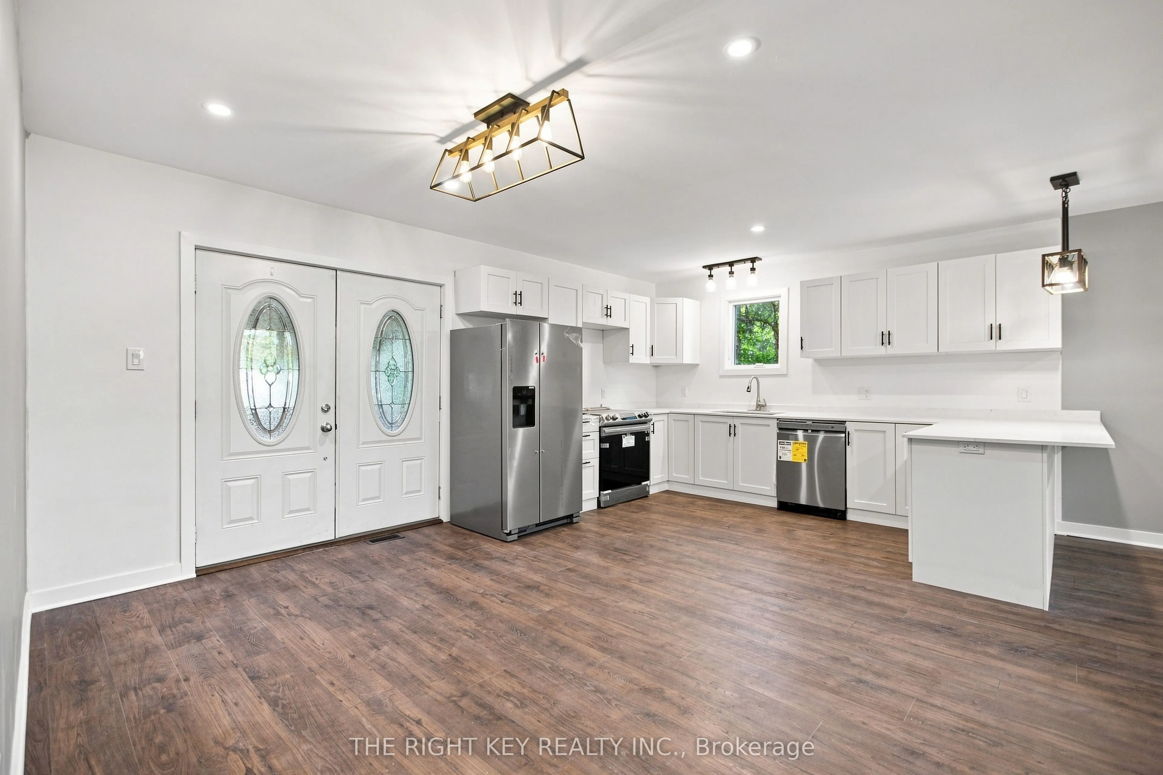 16 Stacey Drive