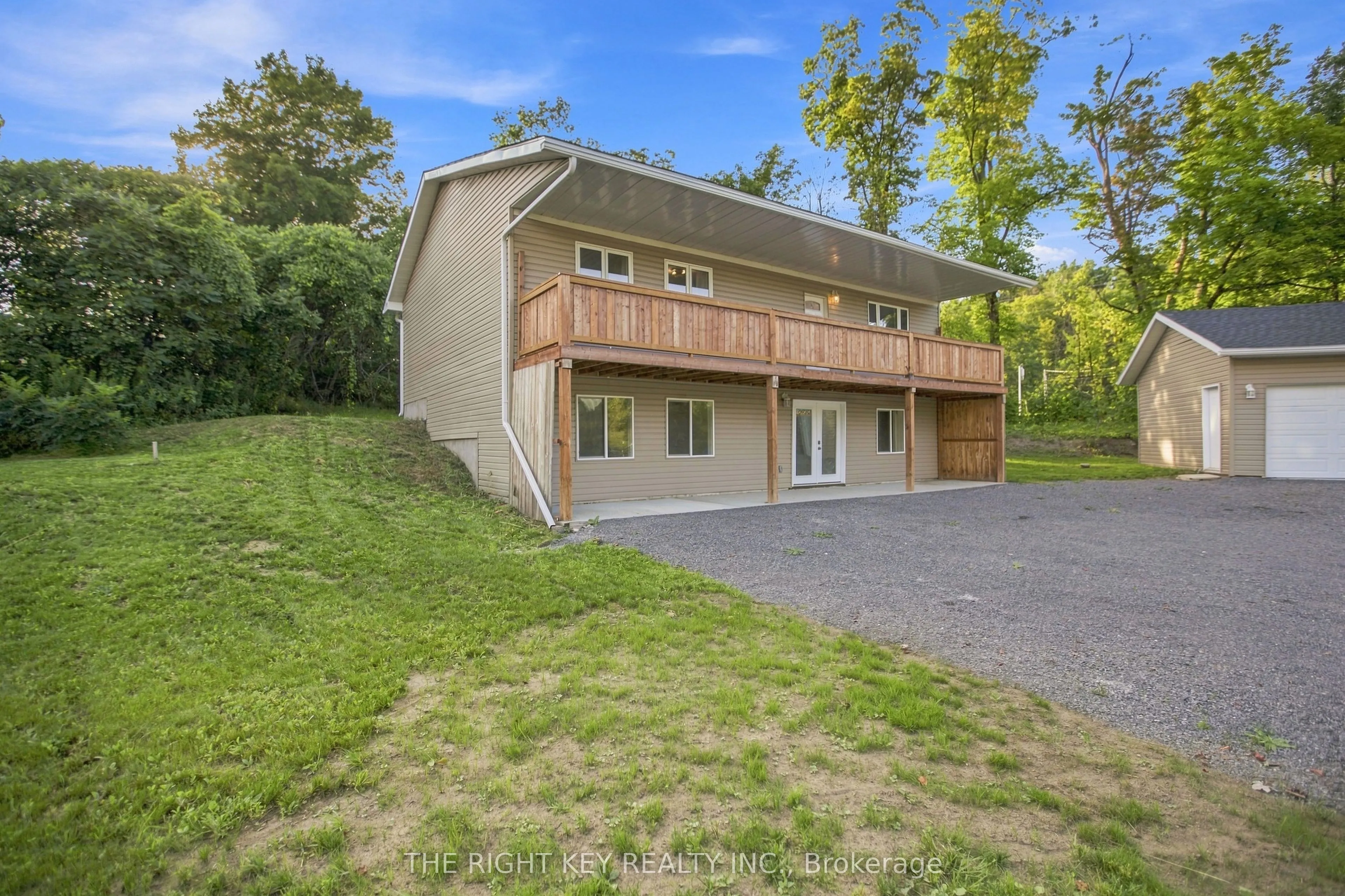 16 Stacey Drive