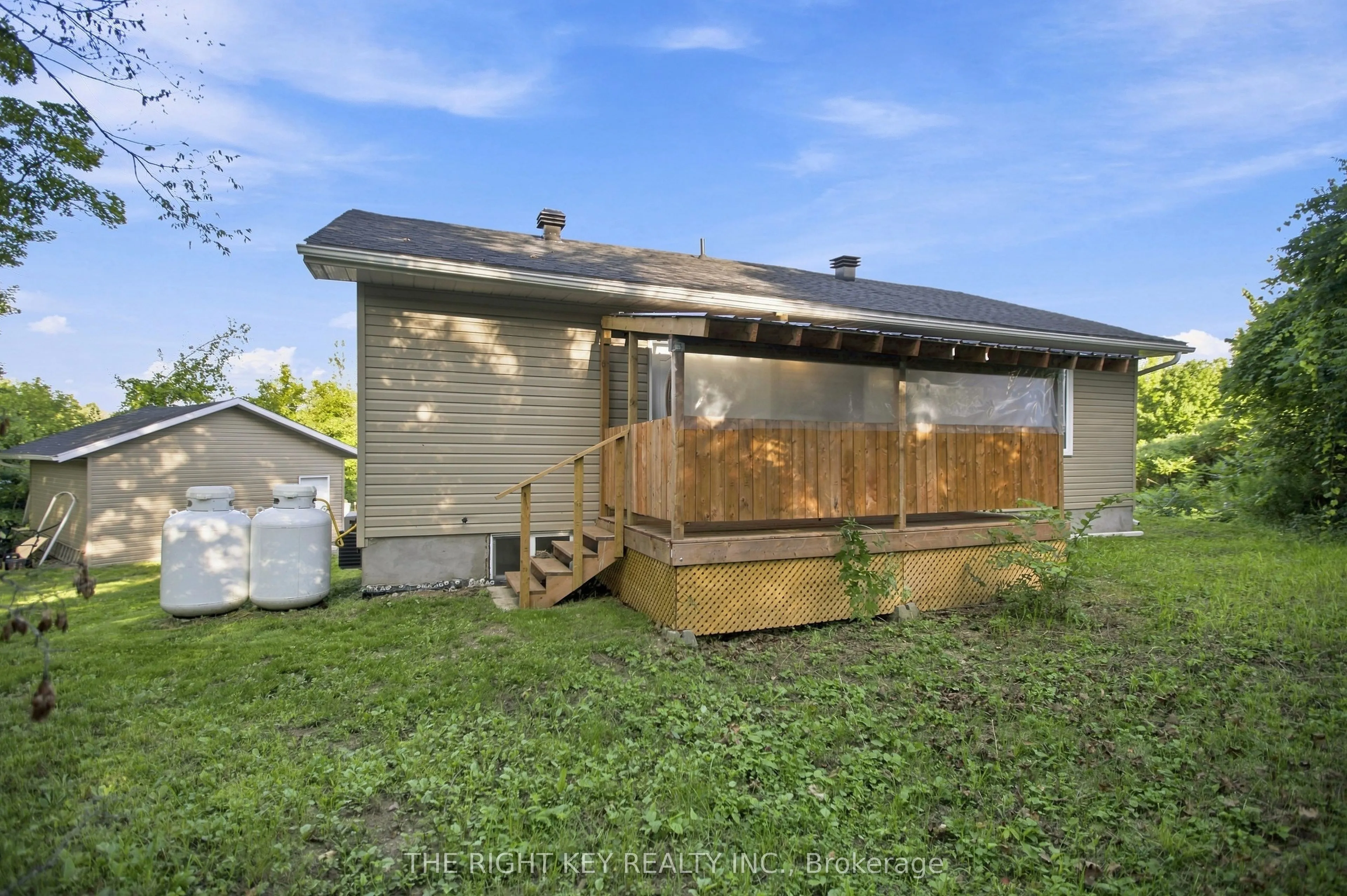 16 Stacey Drive