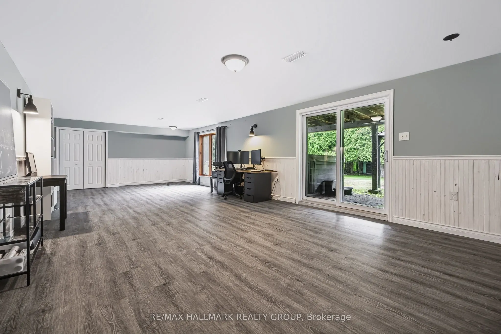 2346 Bathurst 5th Concession Road