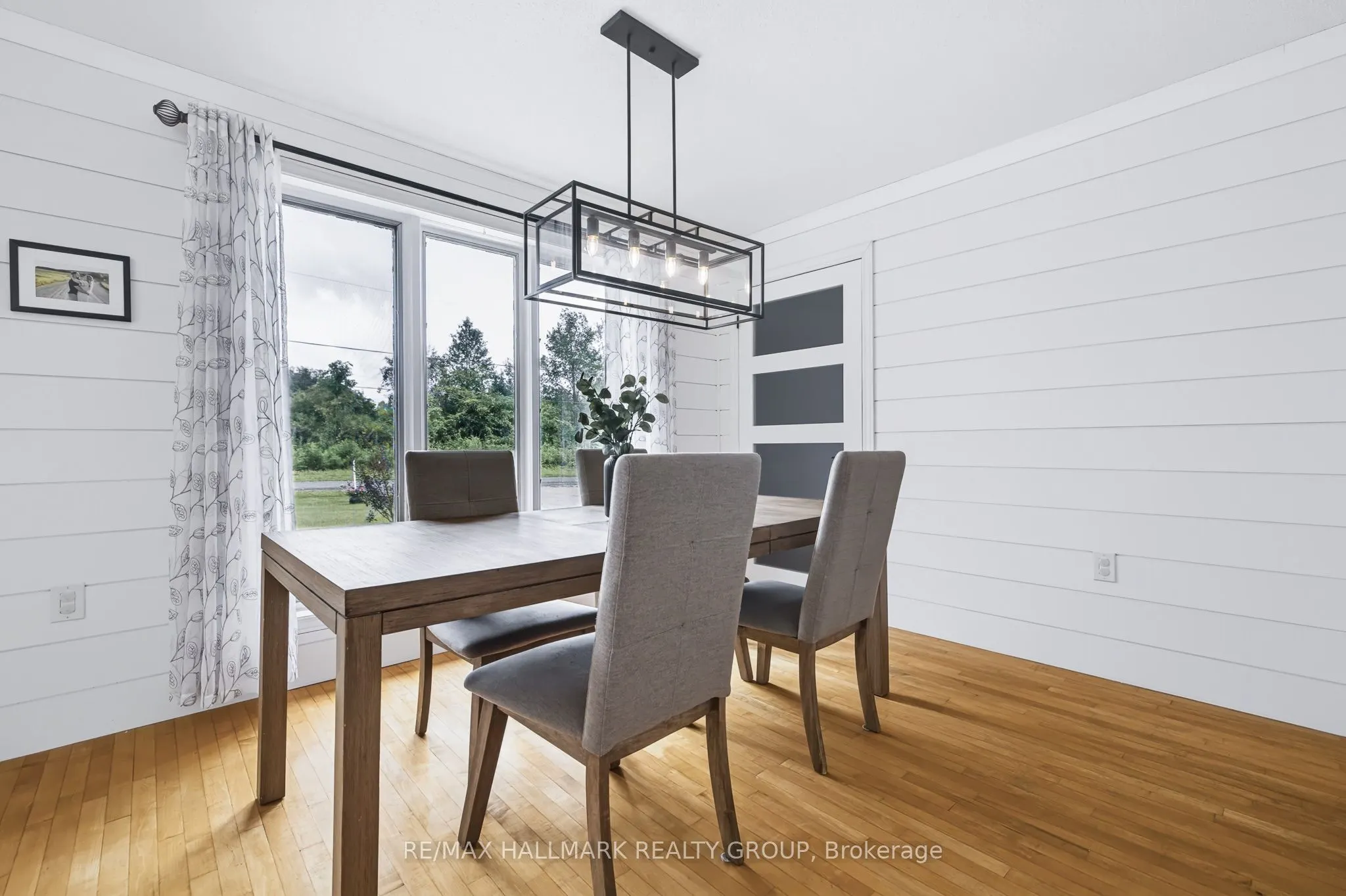 2346 Bathurst 5th Concession Road