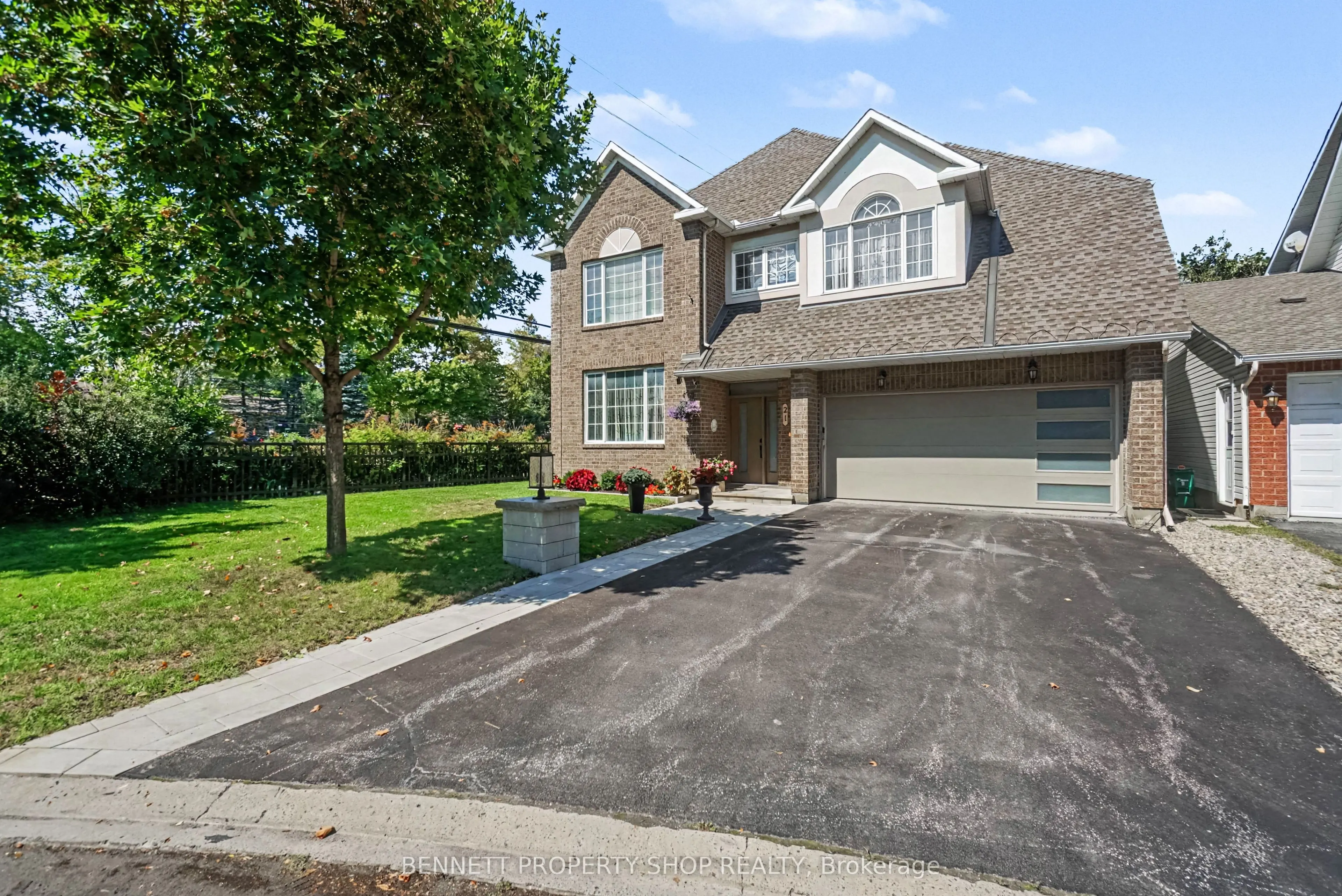 21 Summerwind Crescent