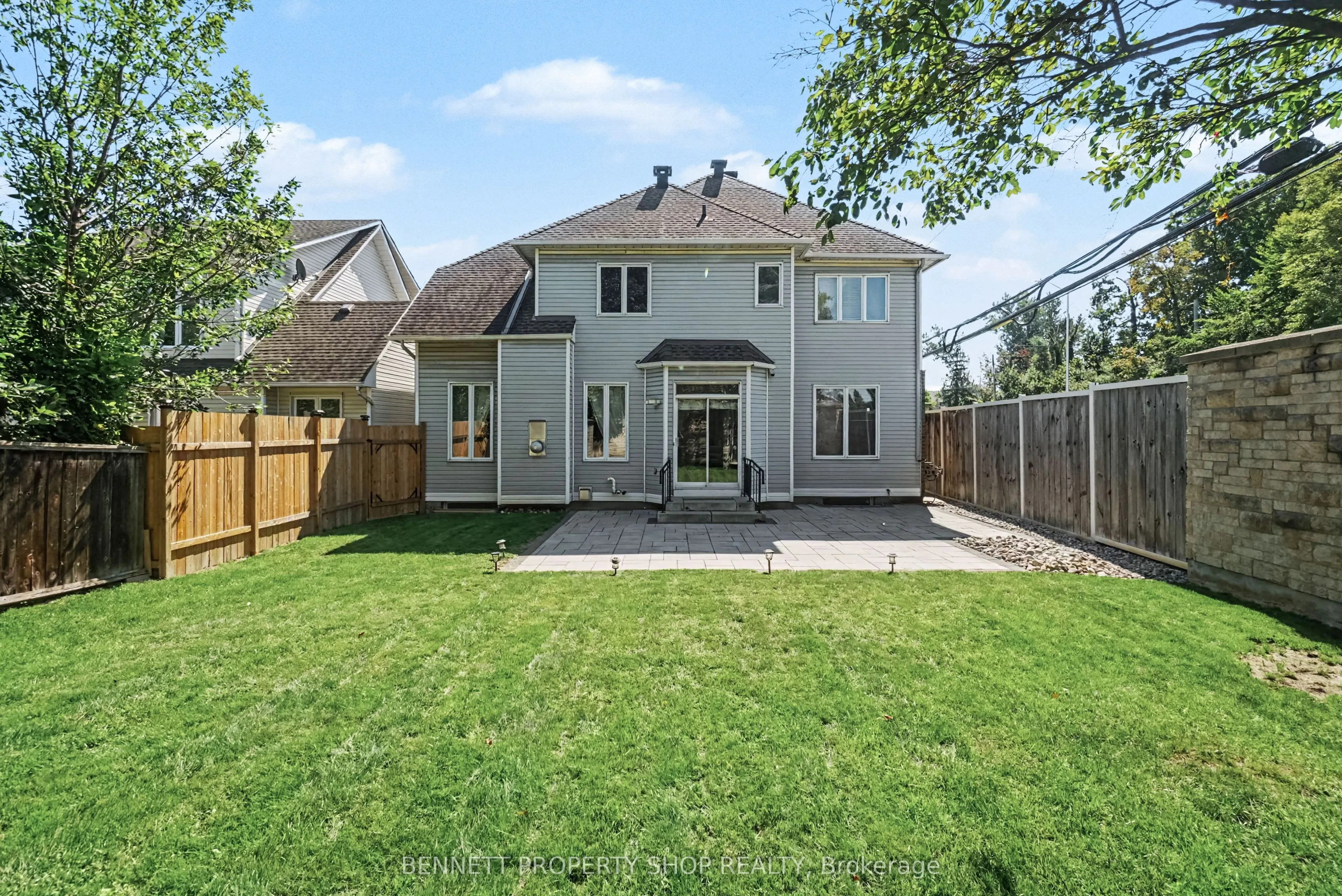 21 Summerwind Crescent
