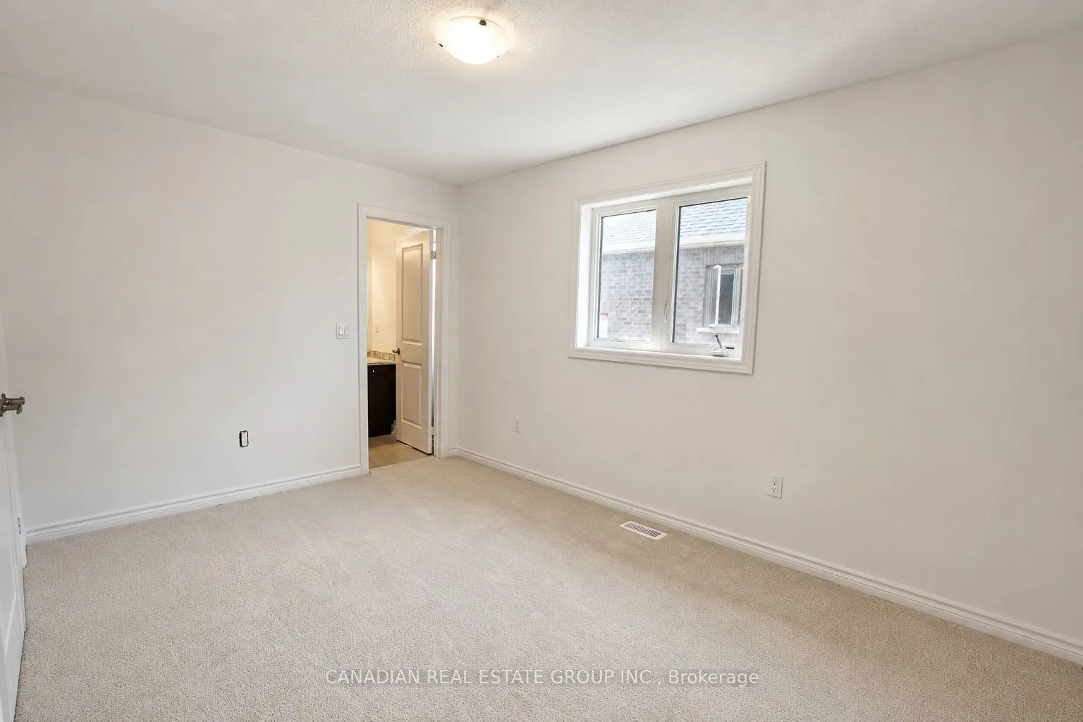 442 Vandusen Avenue