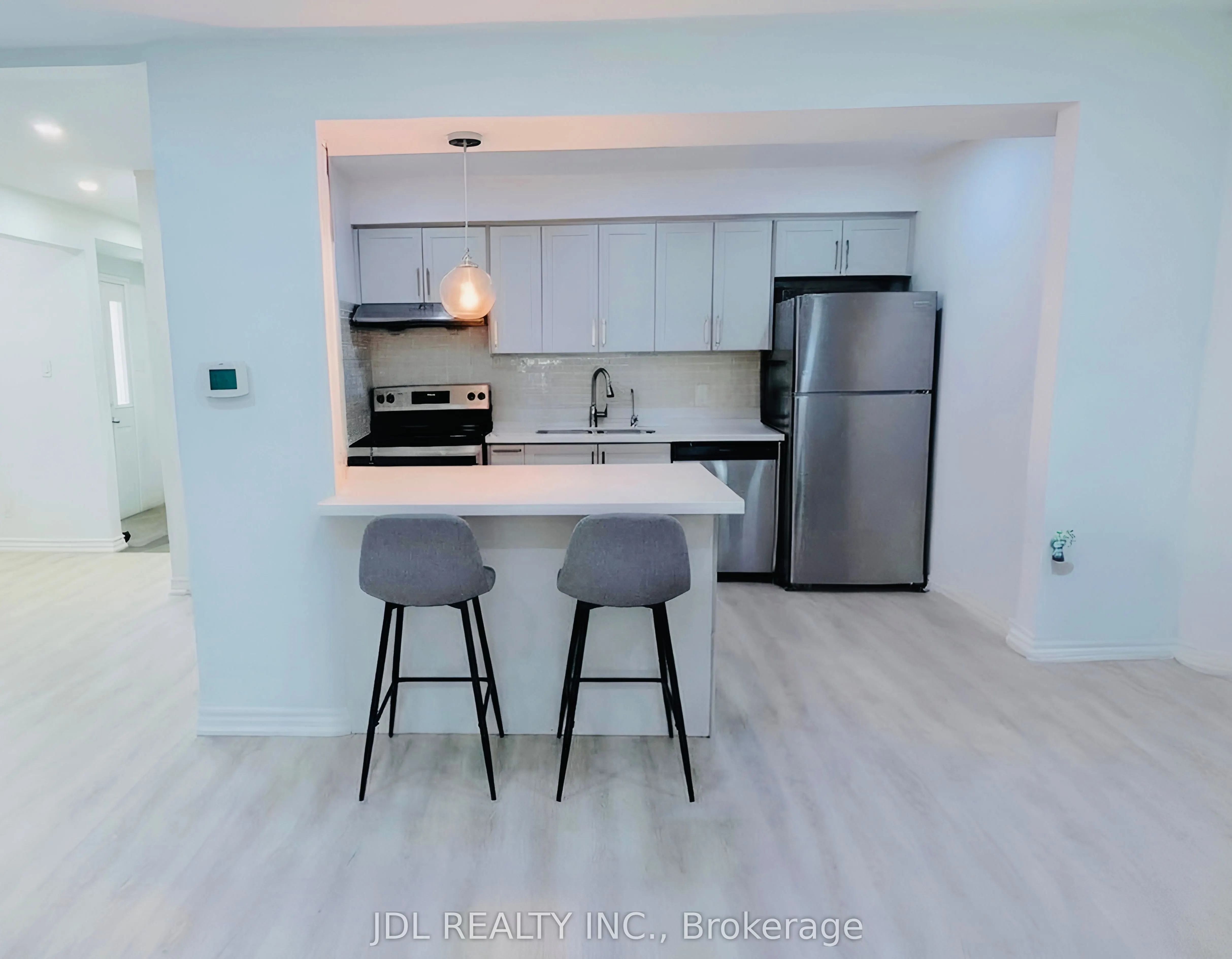 431 Keats Way #5